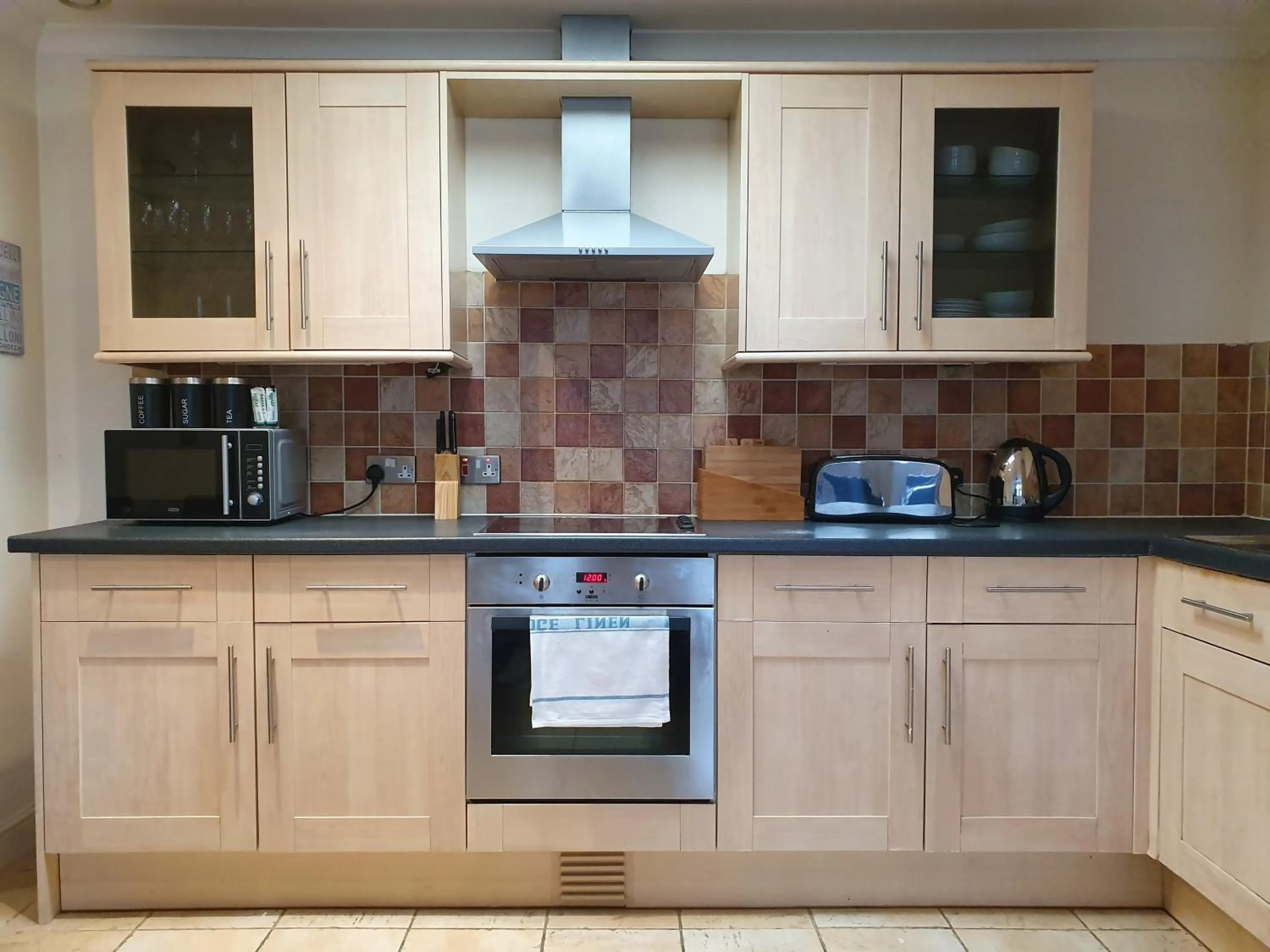 Coffee/tea facilities in Old Town Apartments