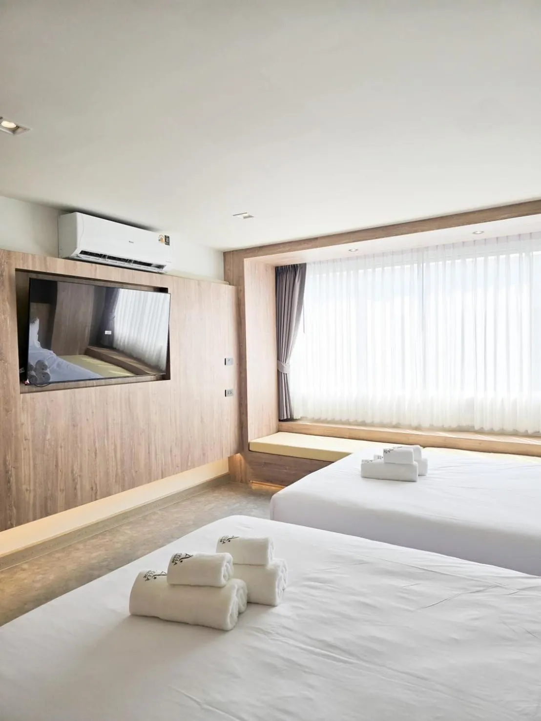 Bed in Ascella Bangkok Hotel