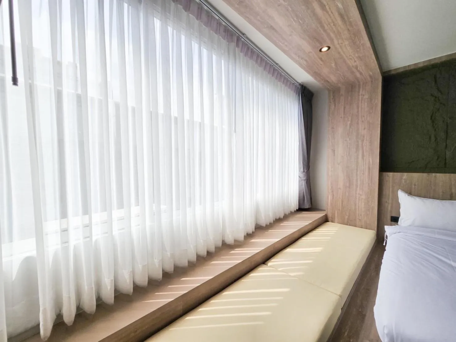 Bed in Ascella Bangkok Hotel