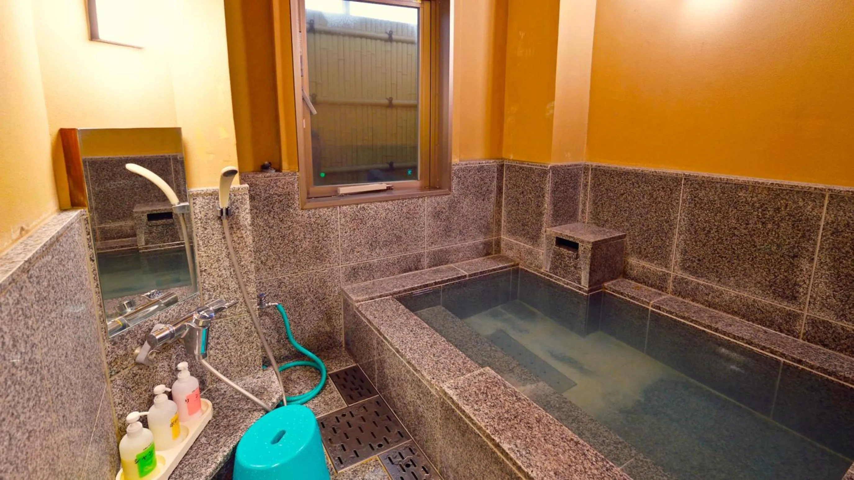 Hot Spring Bath in Hotel GRANDSPA AVENUE