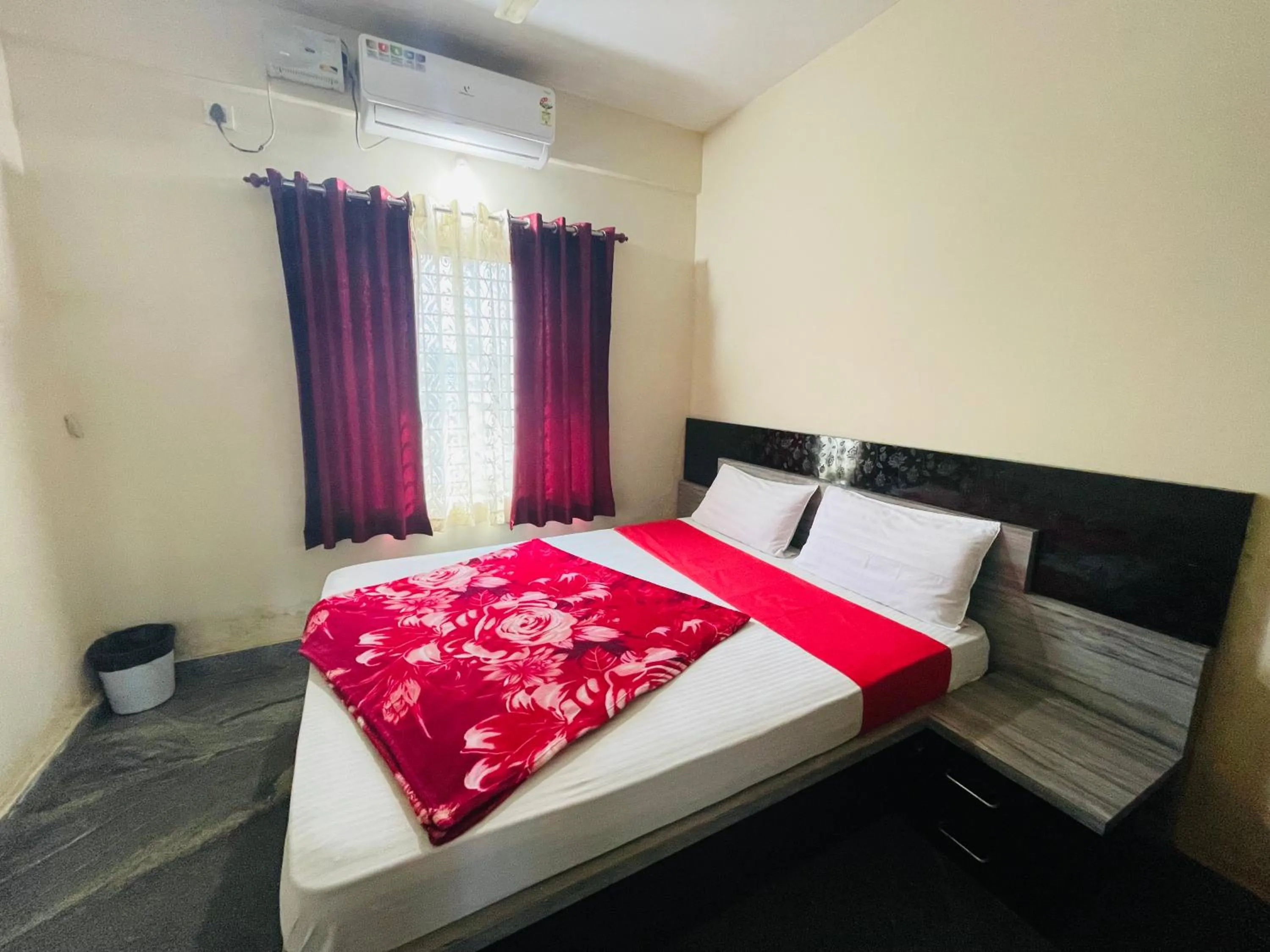 Bedroom in Crown Residency