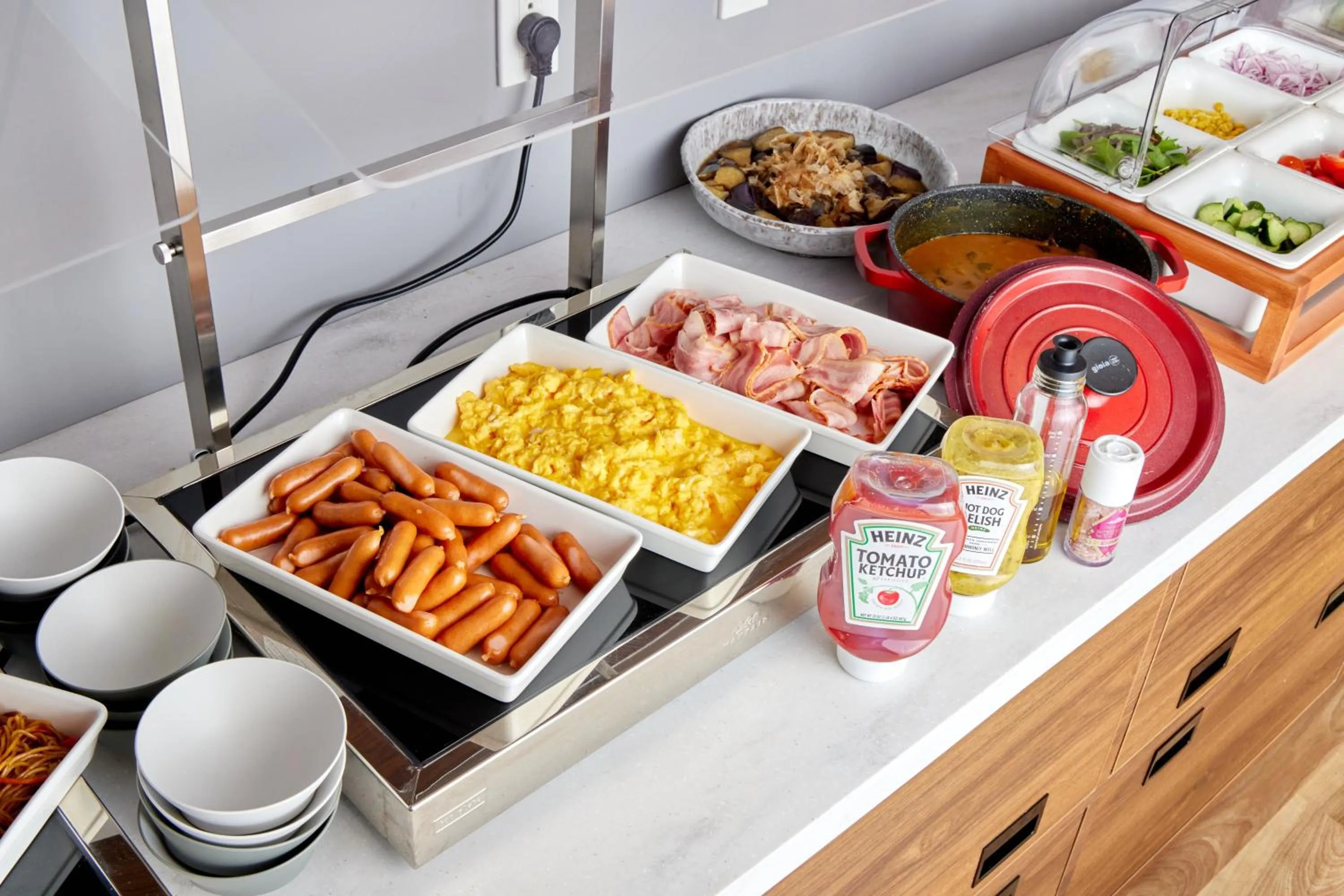 Restaurant/places to eat in Travelodge Nagoya Sakae