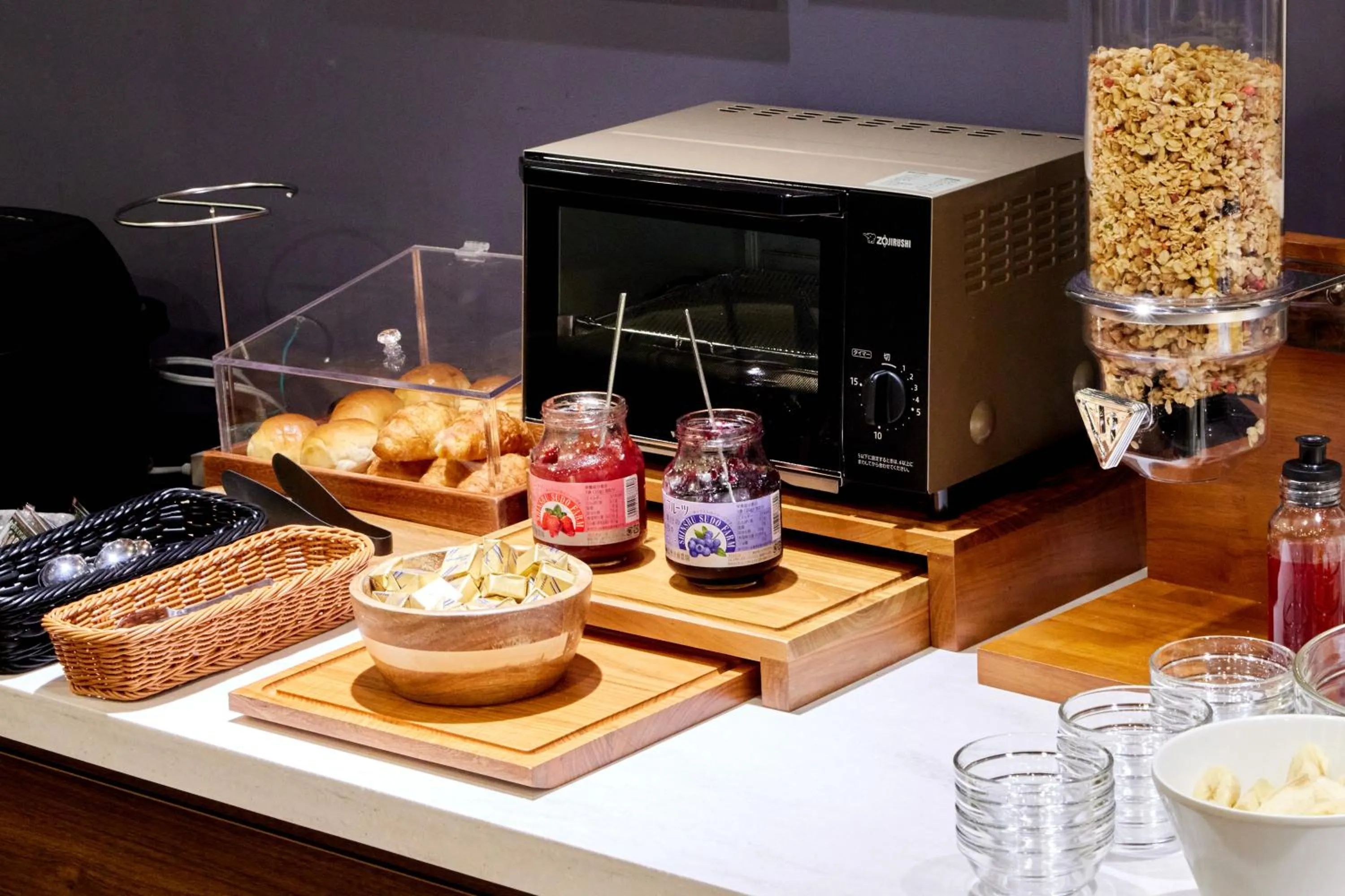 Restaurant/places to eat in Travelodge Nagoya Sakae