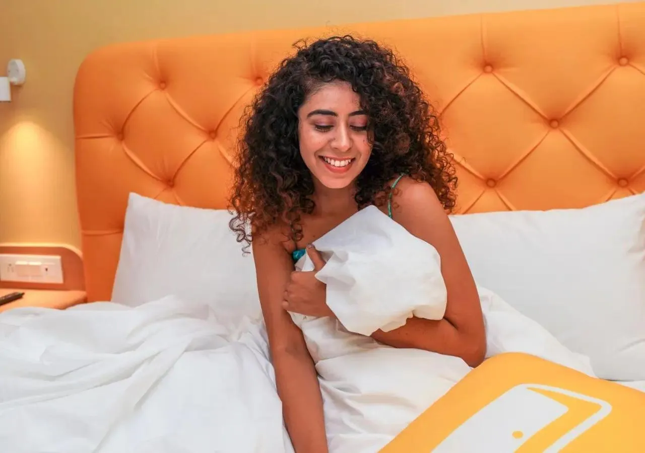 Bed in Bloom Hotel - Magarpatta