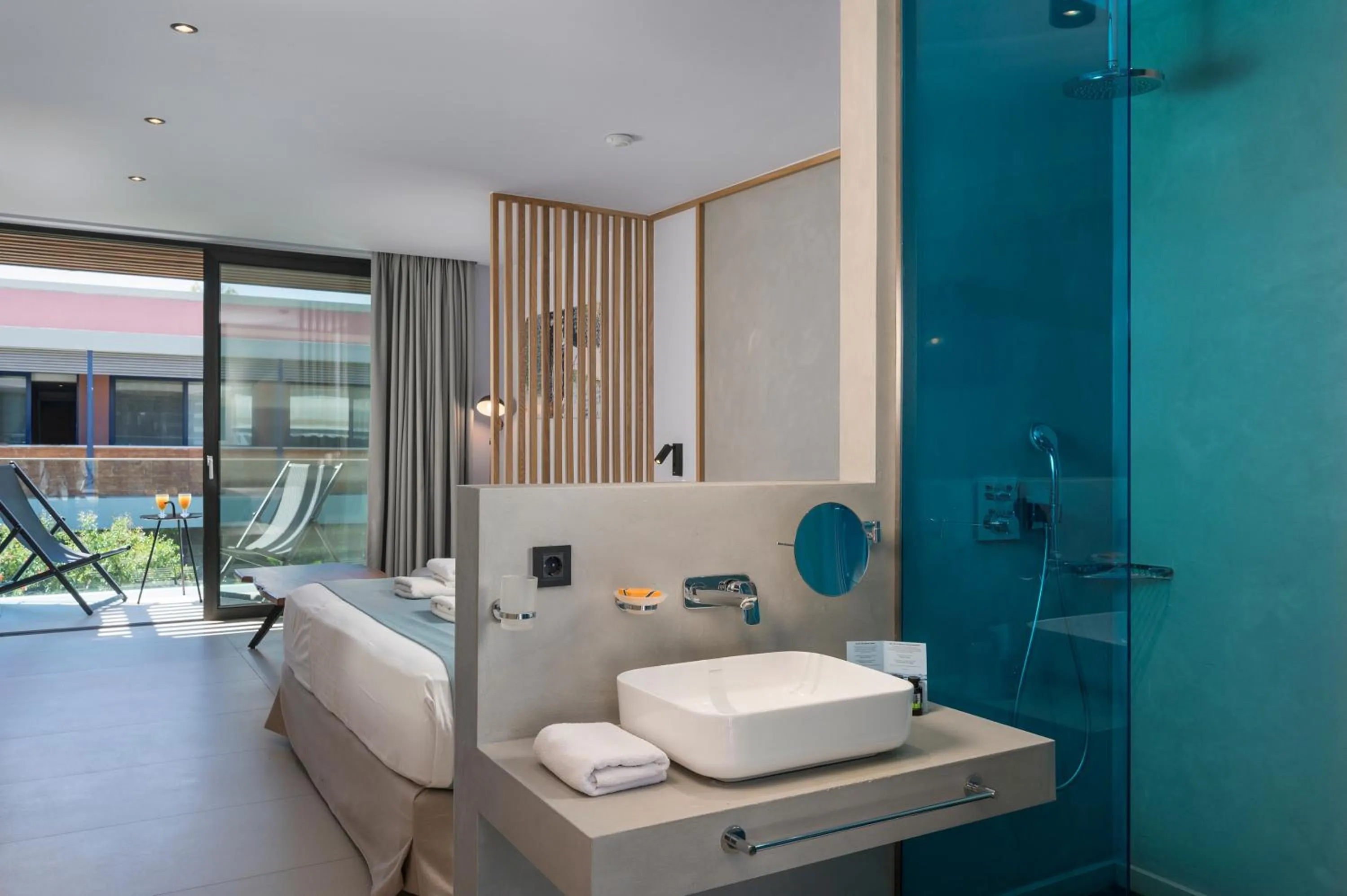 Bathroom, Bed in Harmony Boutique Resort - Adults oriented