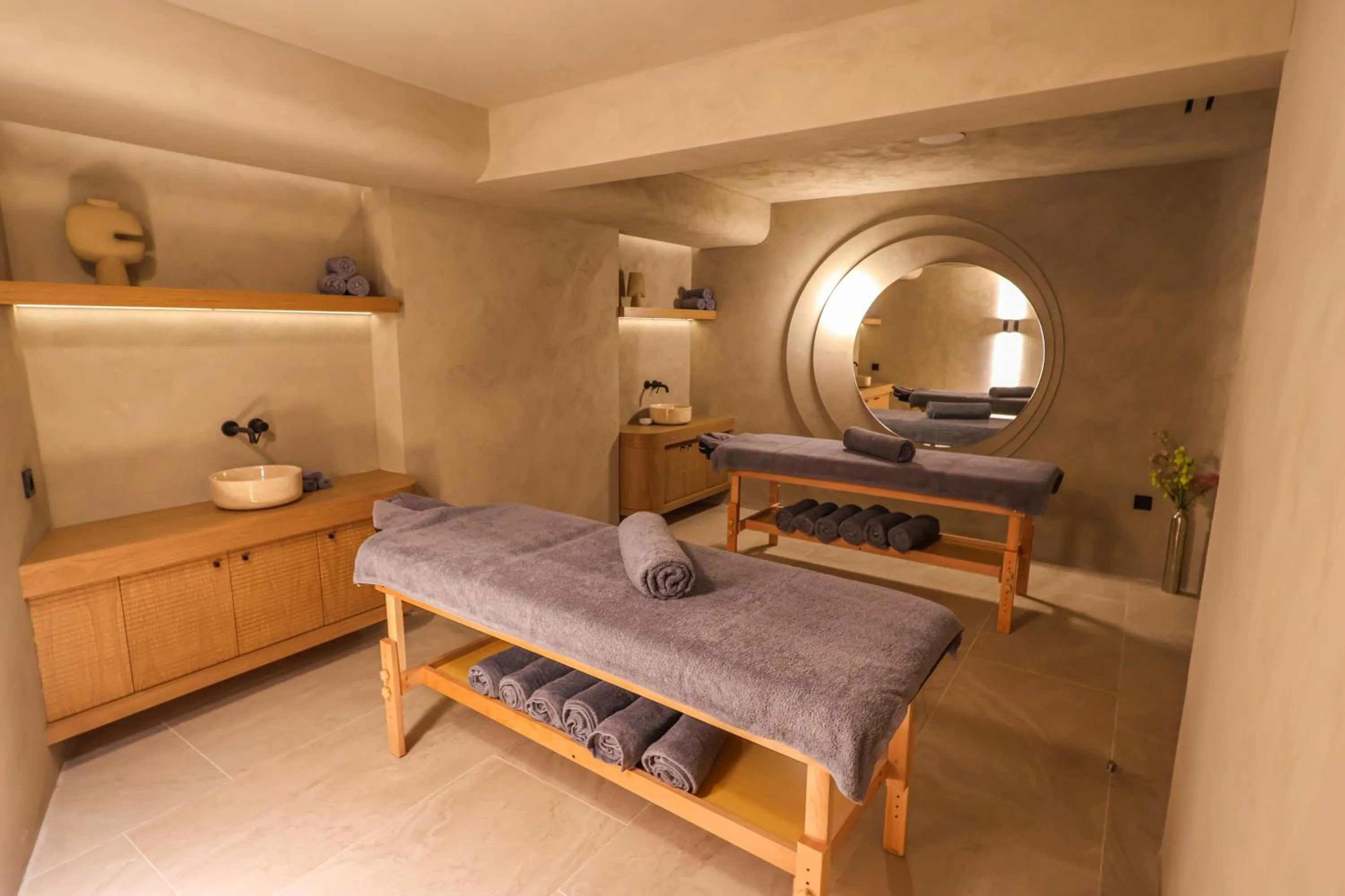 Massage in Harmony Boutique Resort - Adults oriented