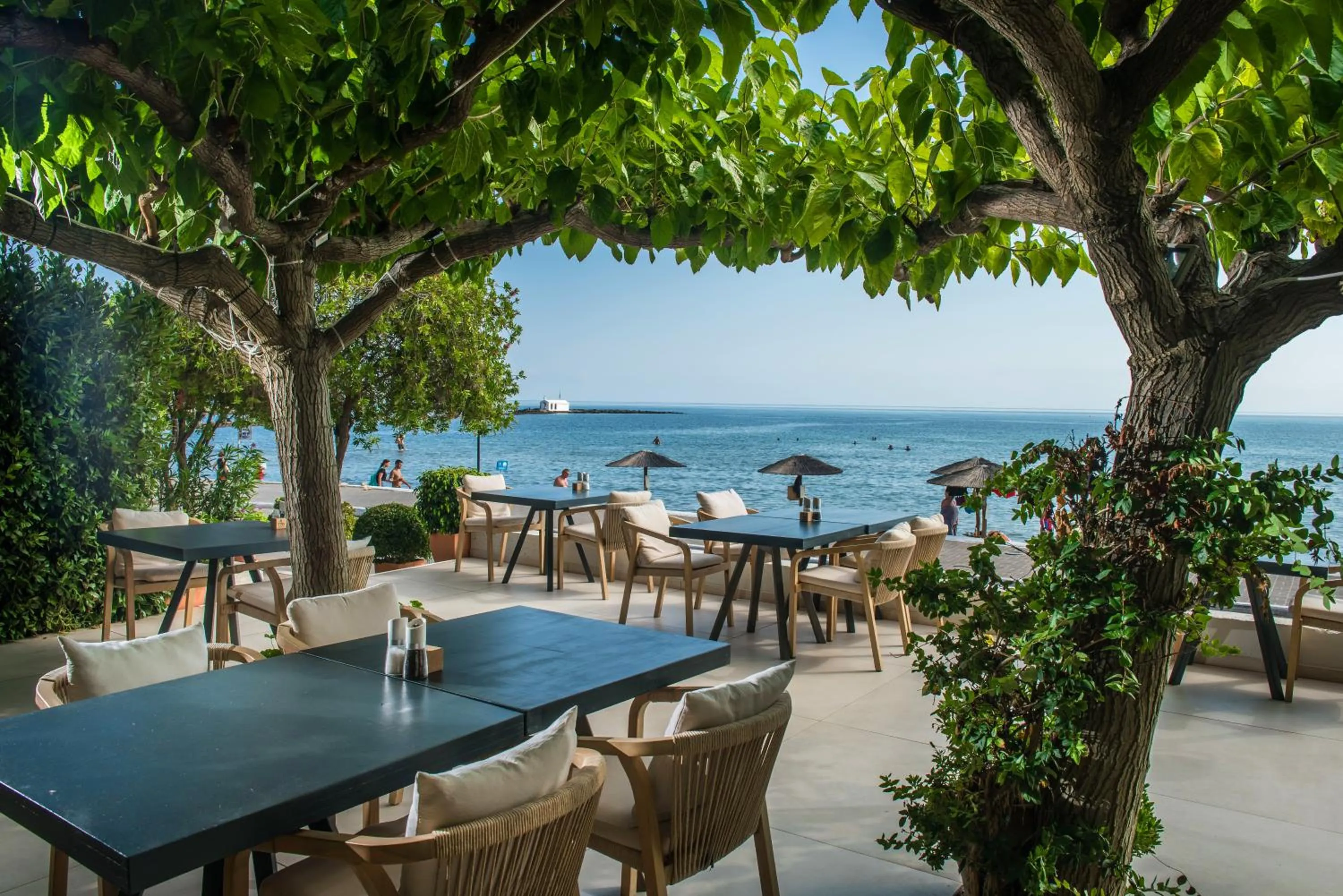 Restaurant/places to eat in Corissia Beach hotel