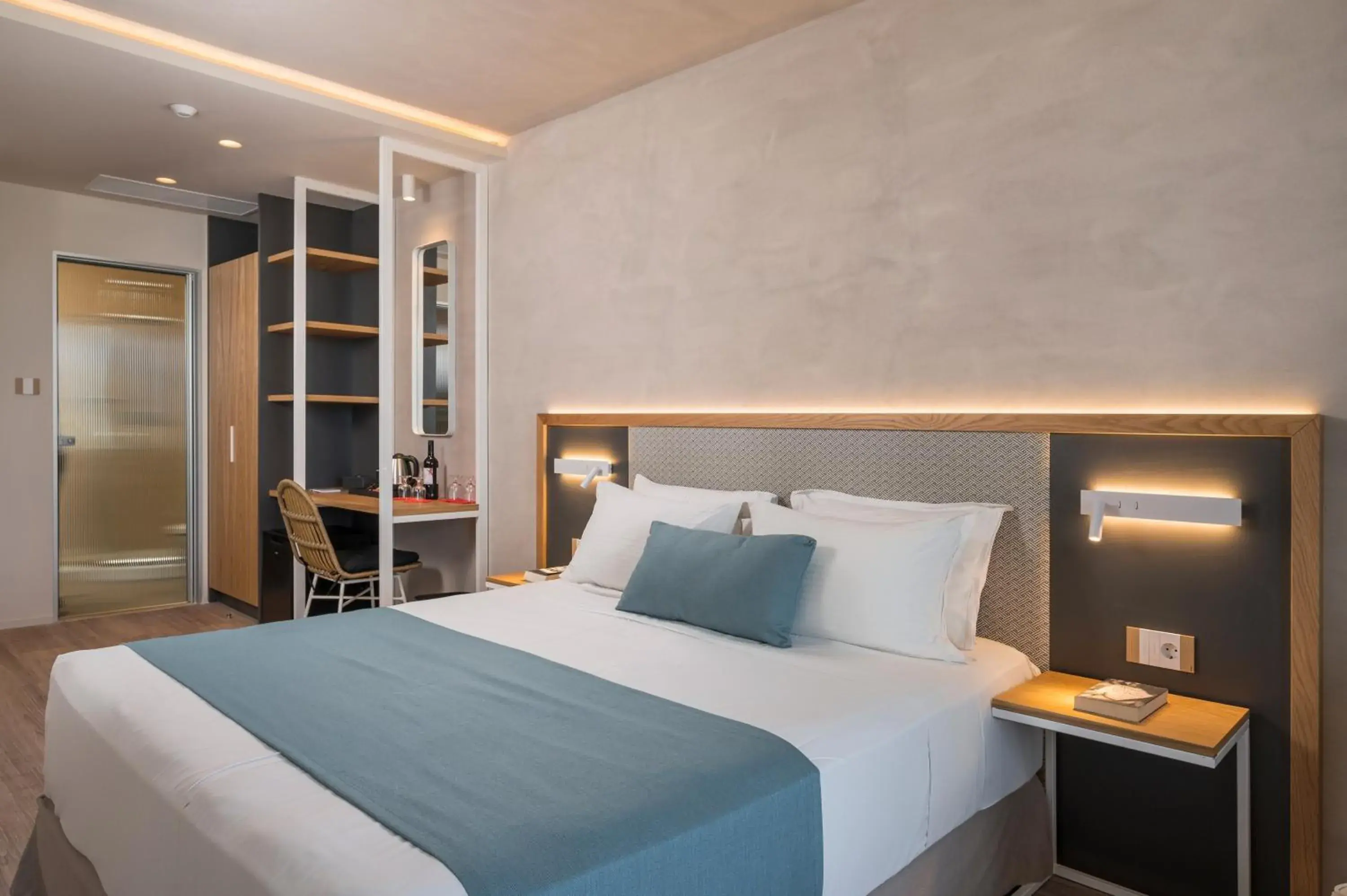 Deluxe Double Room in Corissia Beach hotel Deluxe Double Room in Corissia Beach hotel