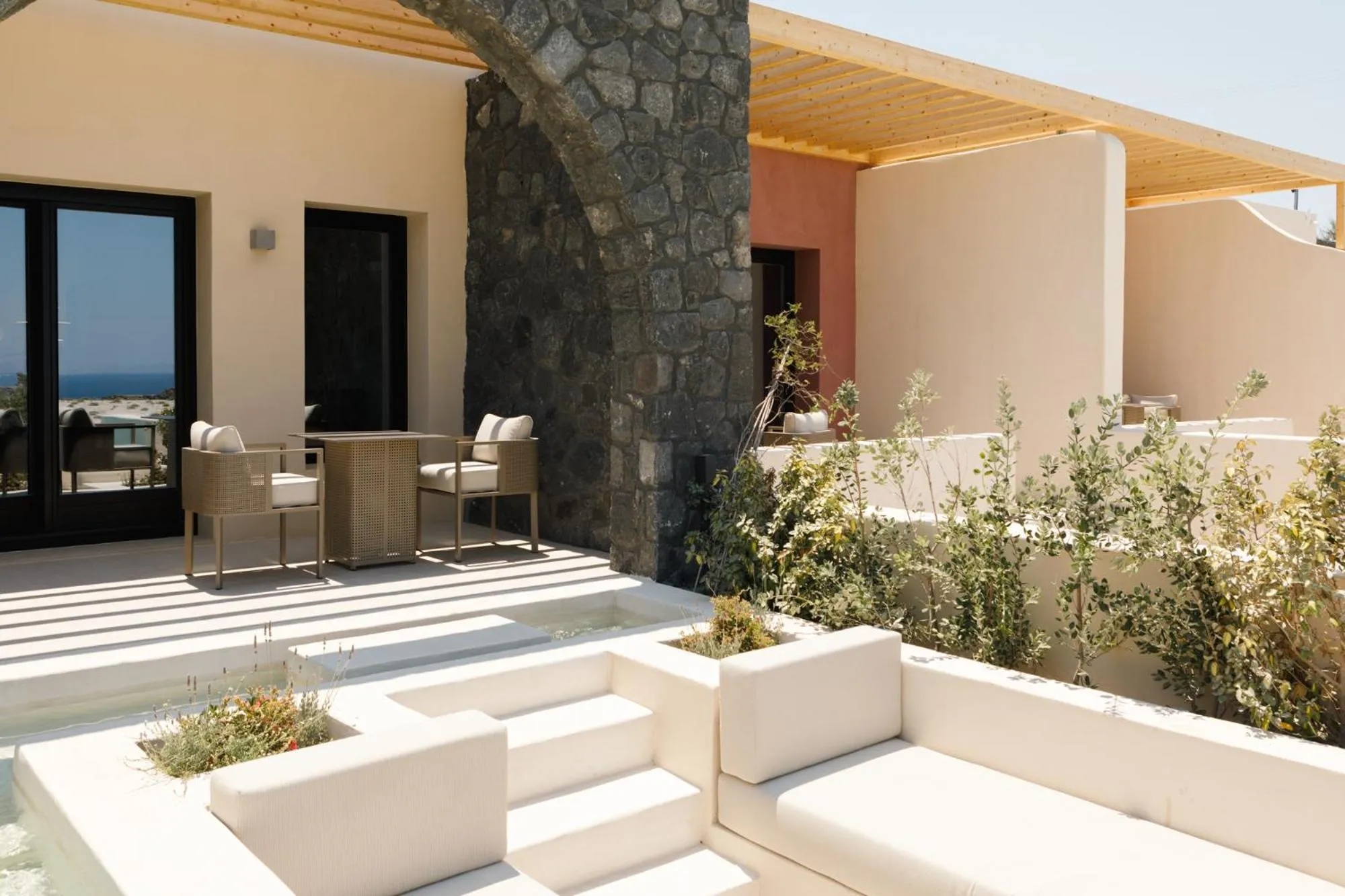 Natural landscape in Elysian Retreat