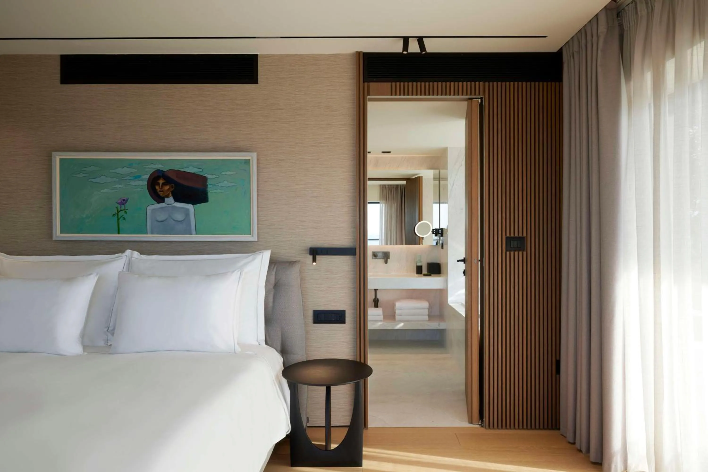 Bedroom, Bed in Dusit Suites Hotel Athens