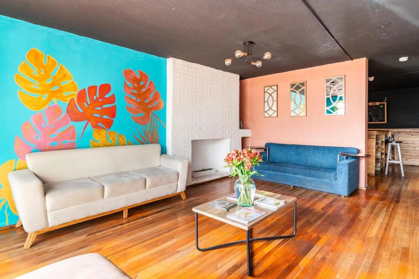 Living room in Blue house La Floresta