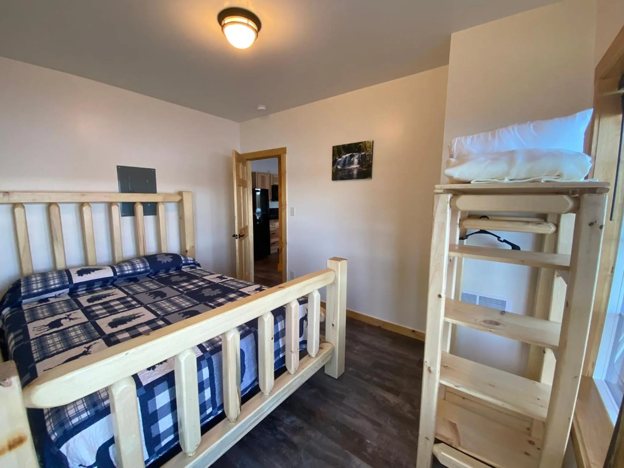 Bed in Keweenaw Waters Resort