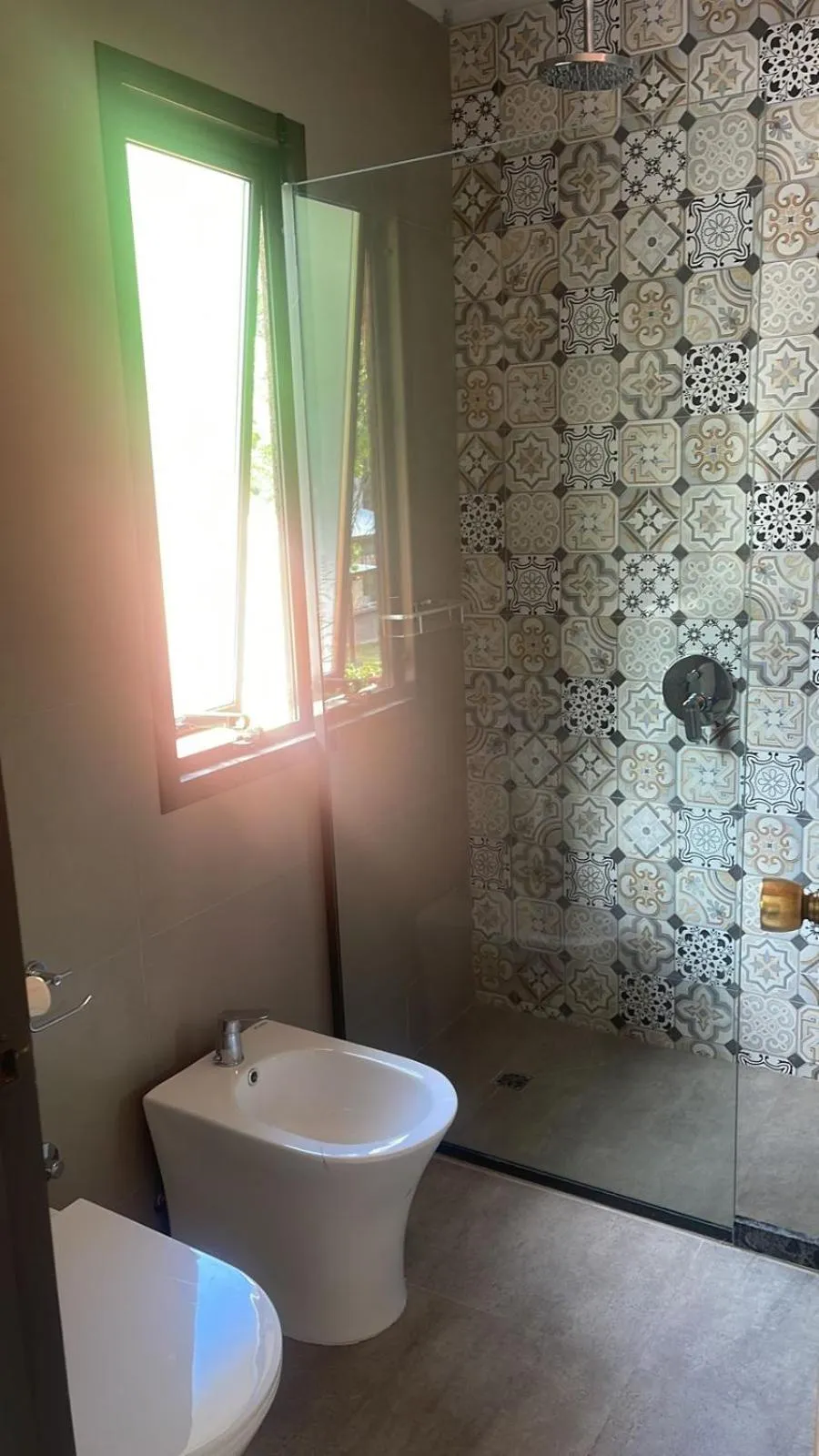 Shower in Terra Campo Posada