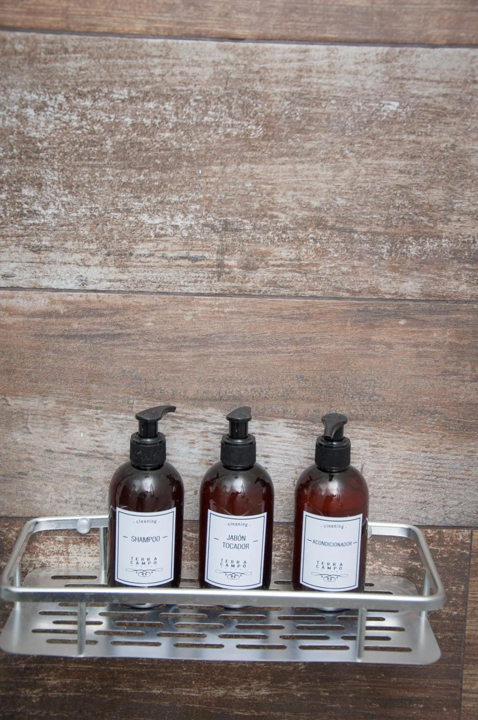 Shower in Terra Campo Posada