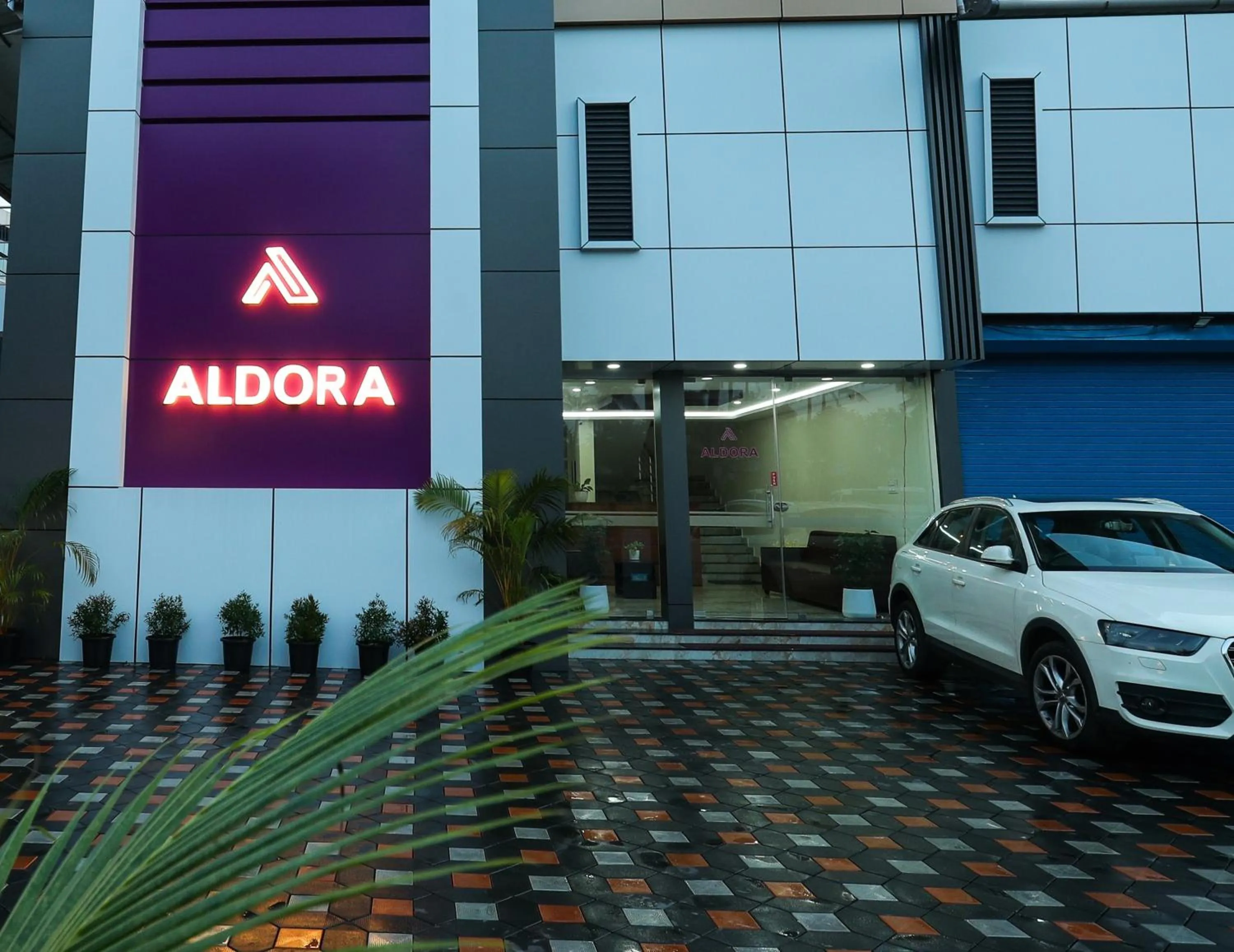 Aldora Airport Residency