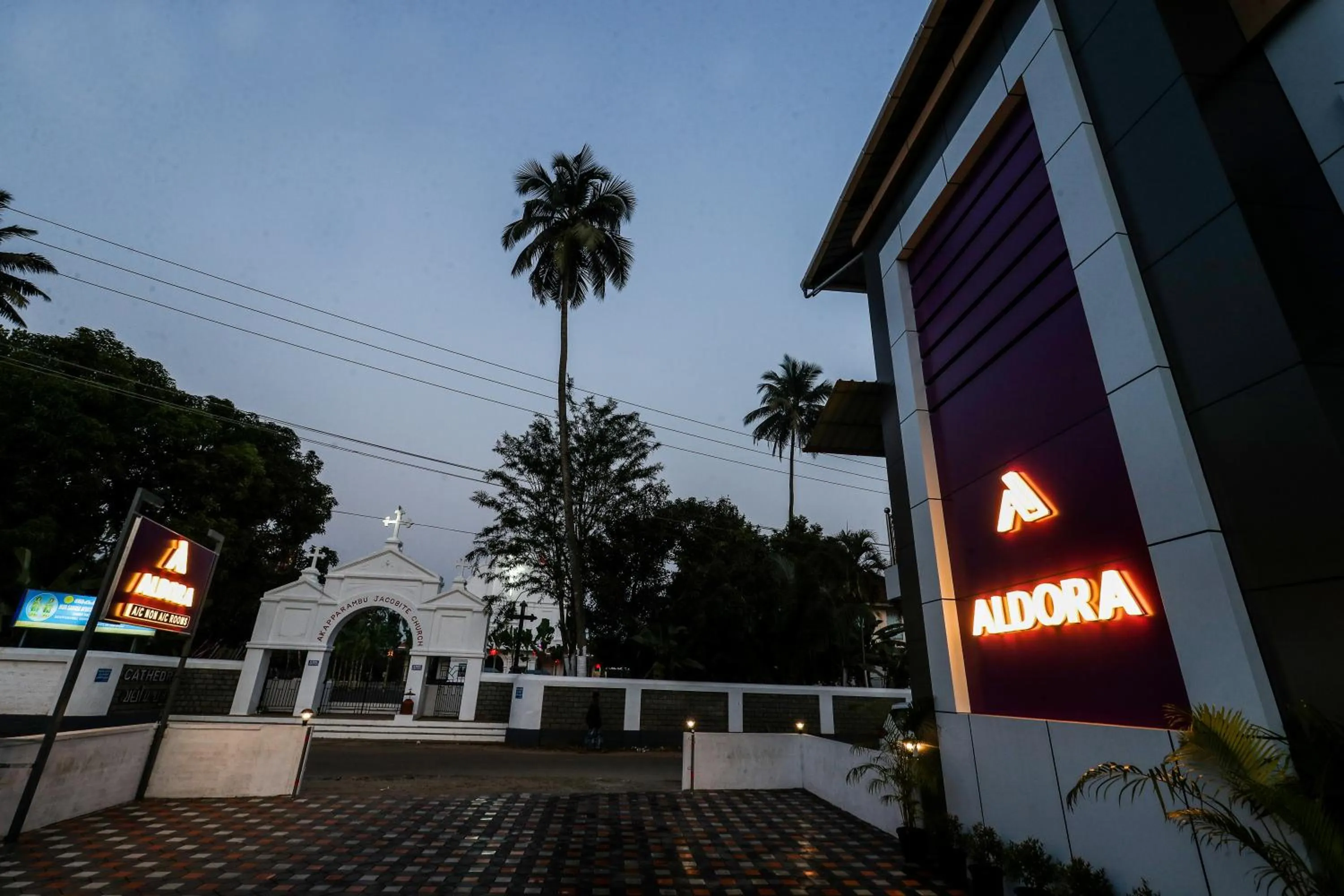 Aldora Airport Residency