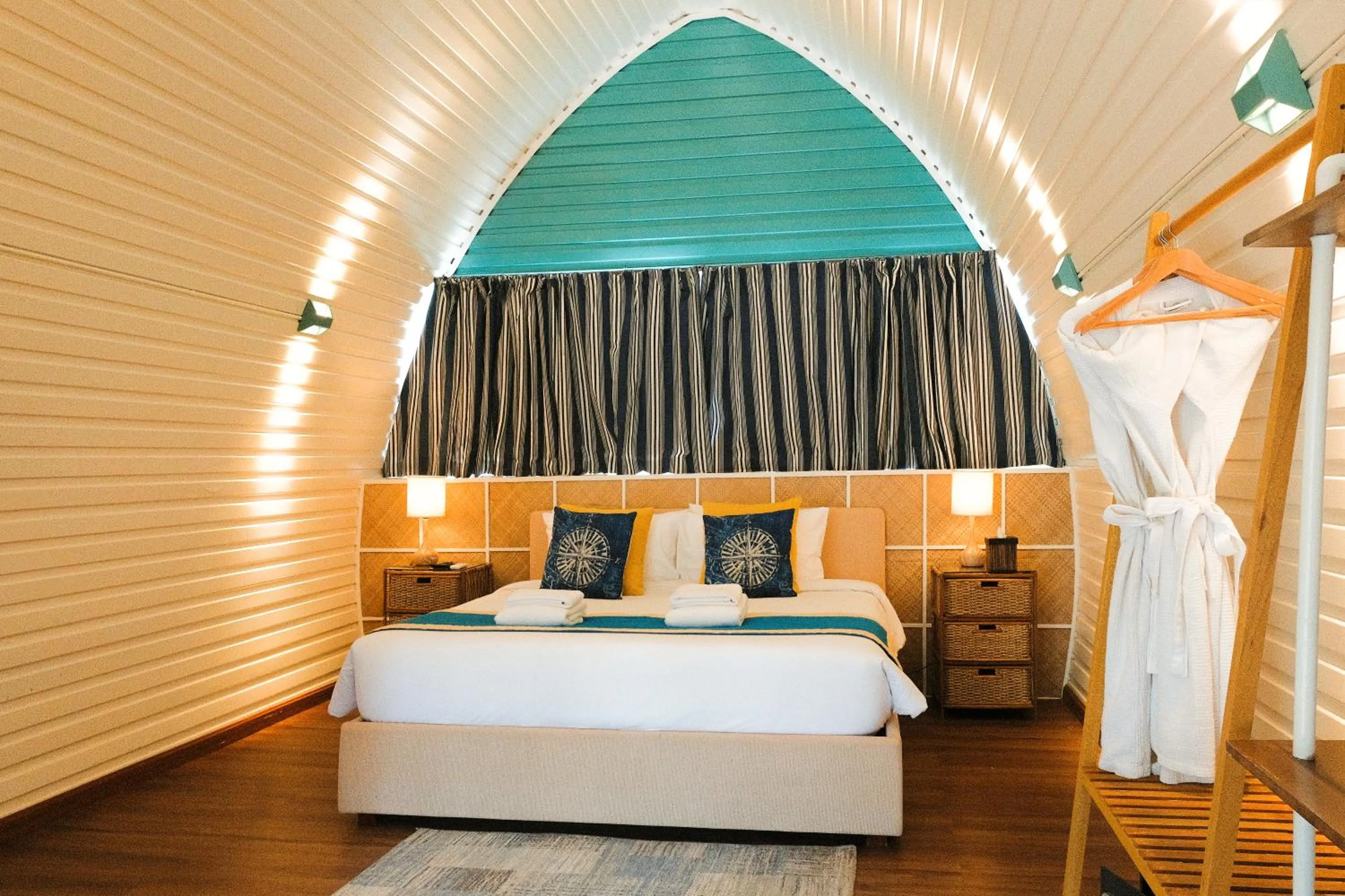 Bedroom, Bed in UNWND Boutique Hotel Calatagan