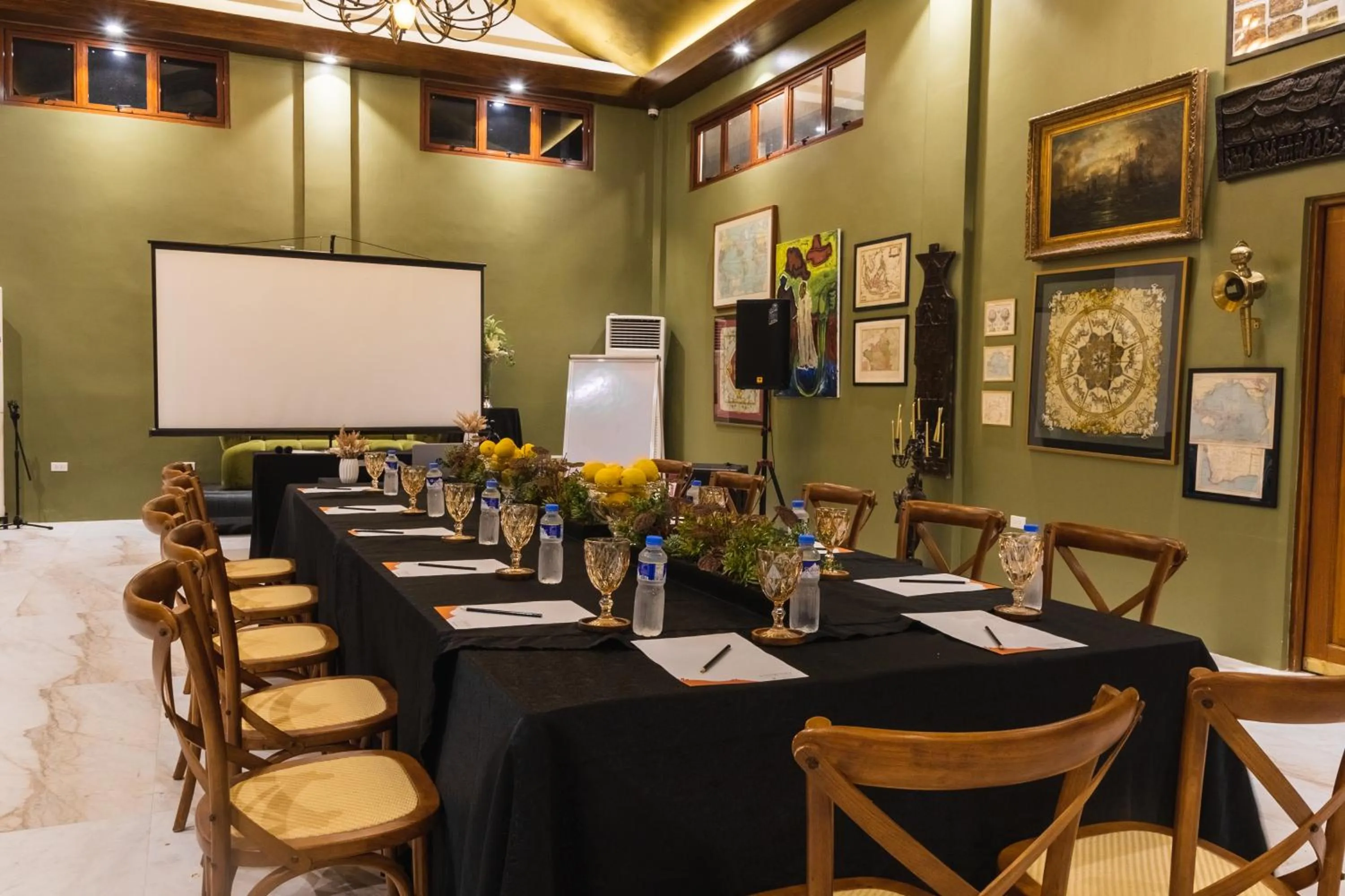 Meeting/conference room in UNWND Boutique Hotel Calatagan