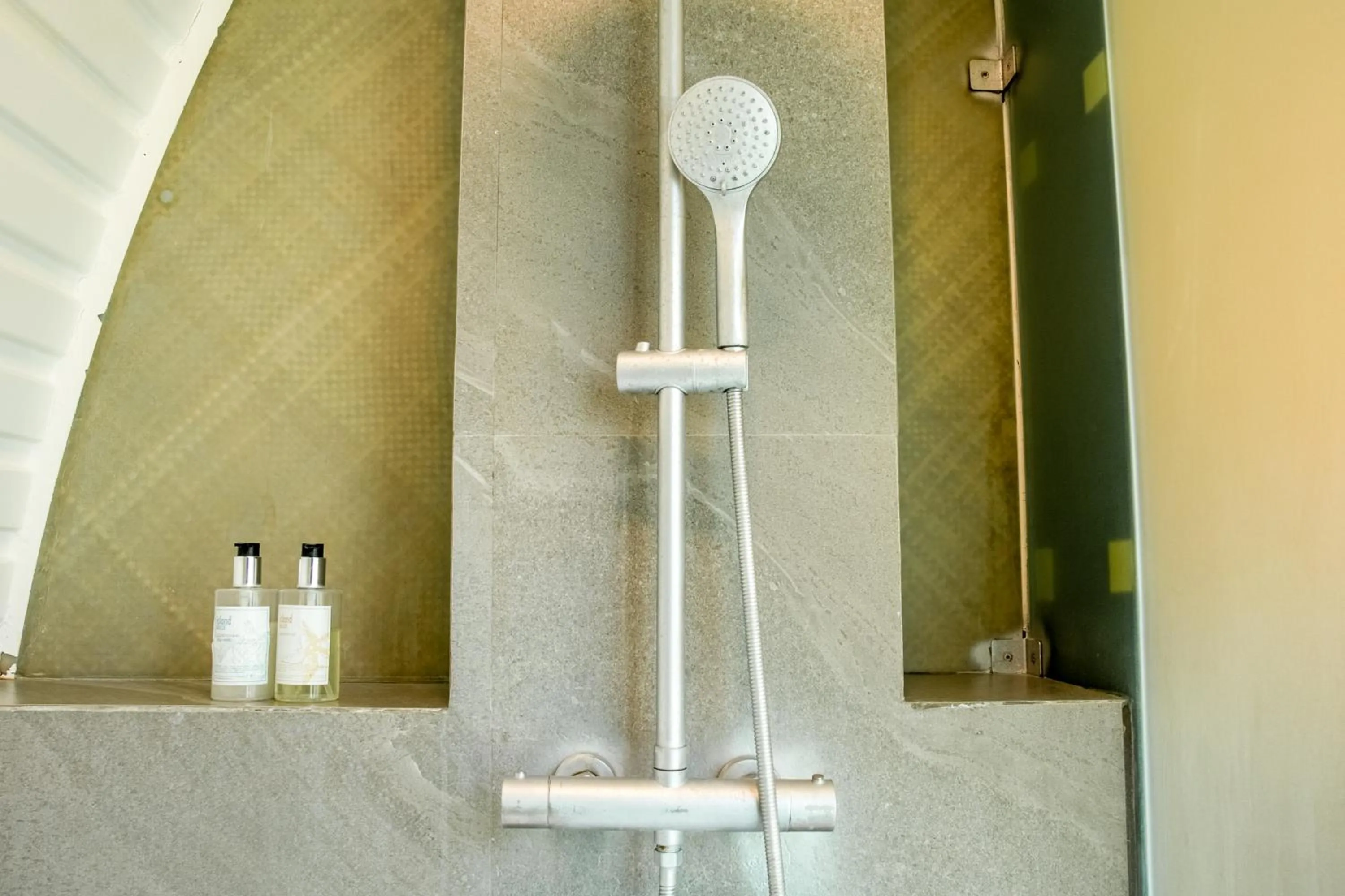 Bathroom in UNWND Boutique Hotel Calatagan