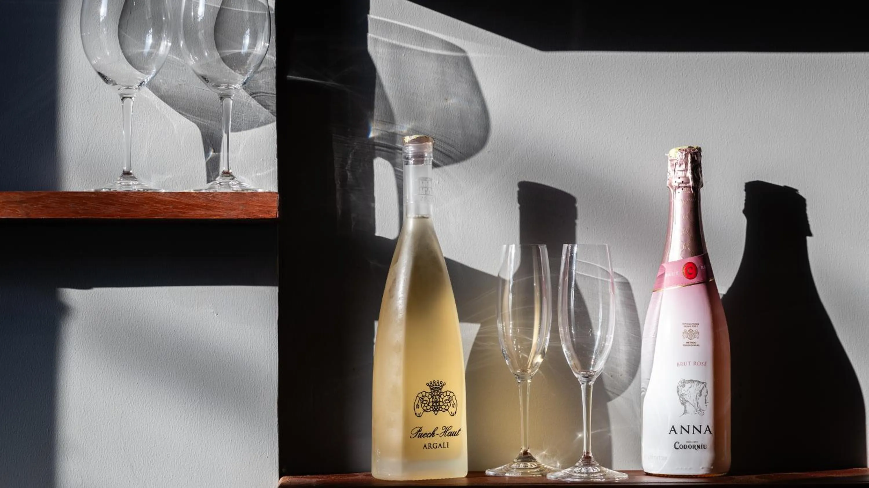 Lounge or bar in Reservoir, Yoga & Wellness Retreat