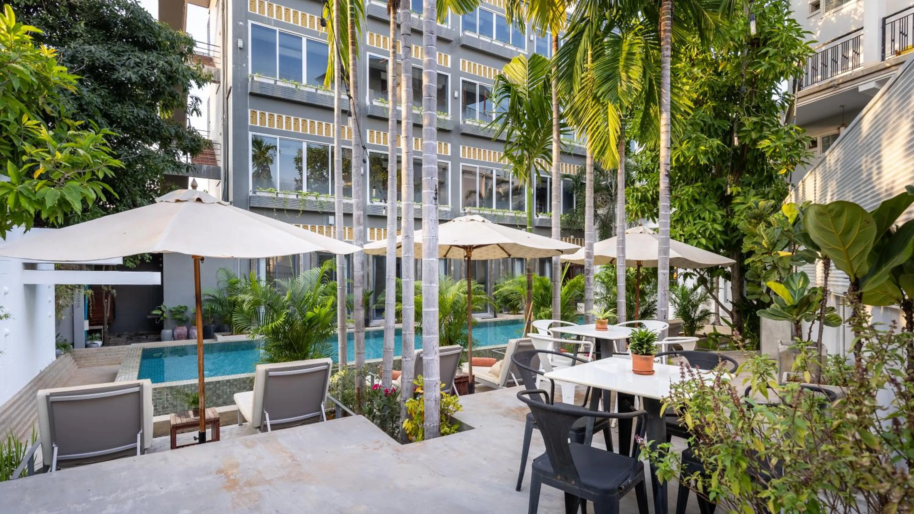 Garden in Reservoir, Yoga & Wellness Retreat