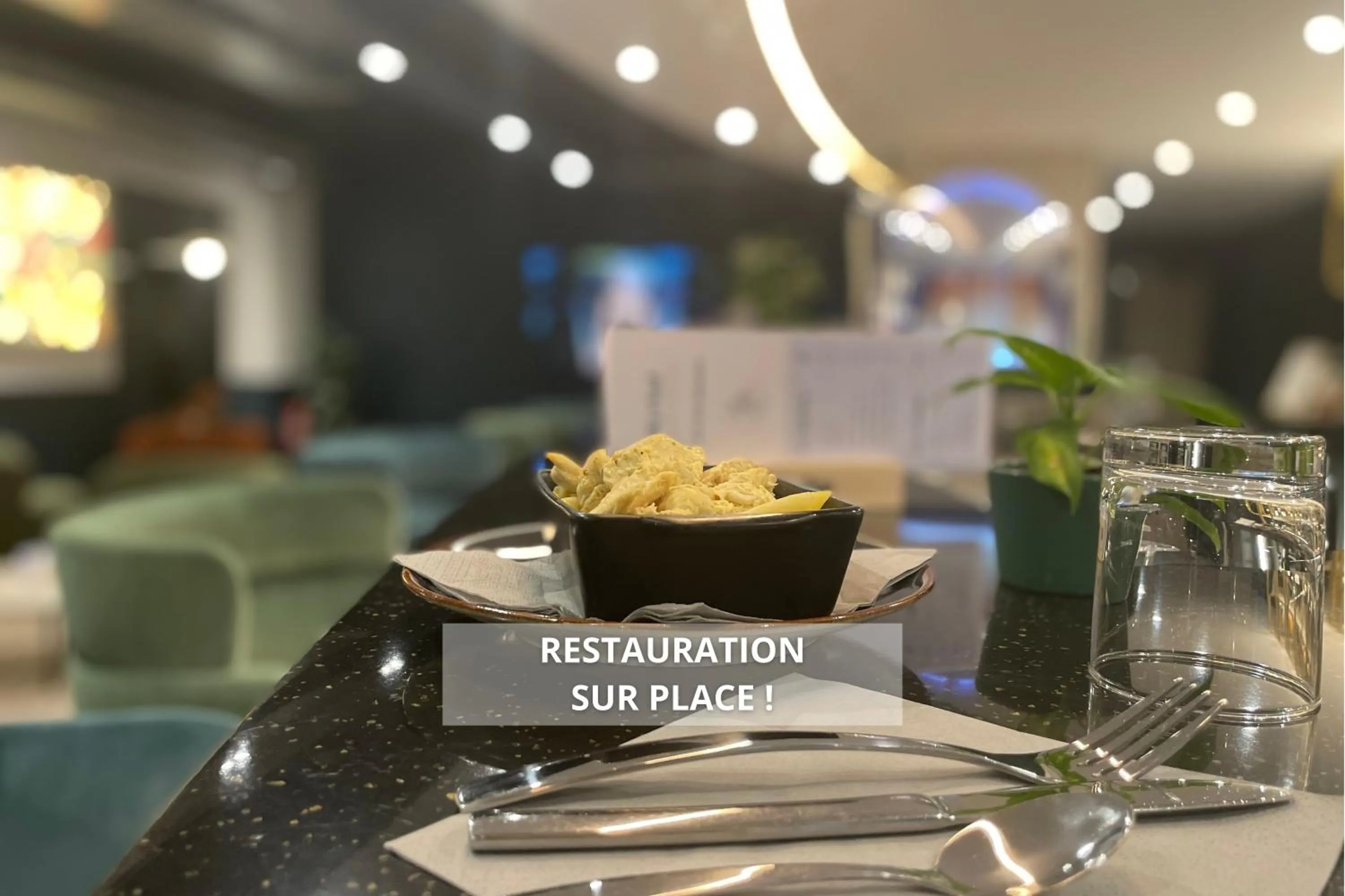 Meals in Kyriad Tours Sud - Ballan Mire