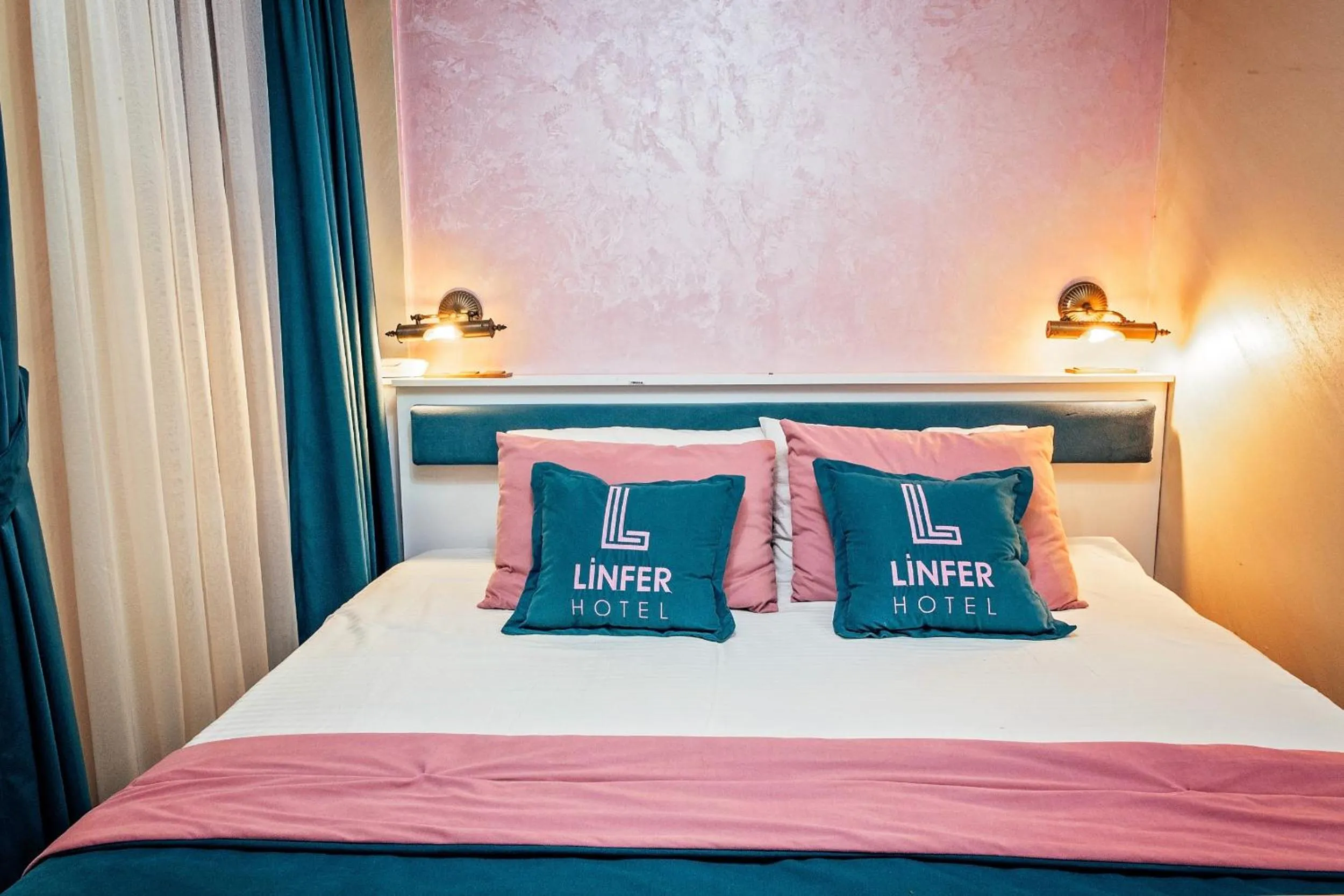 Bed in Linfer Hotel Taksim