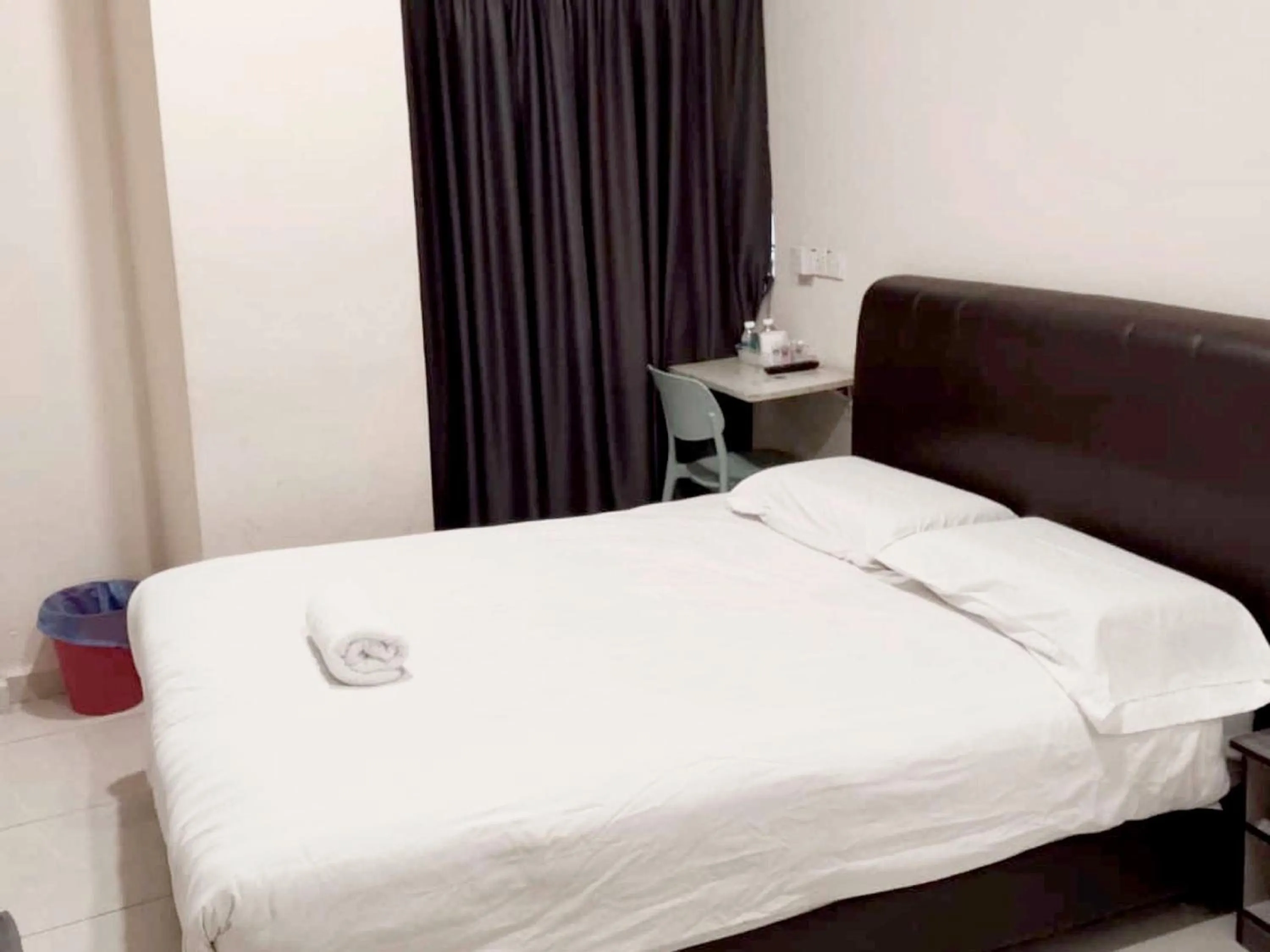 Bedroom, Bed in Hotel O Furich Hotel