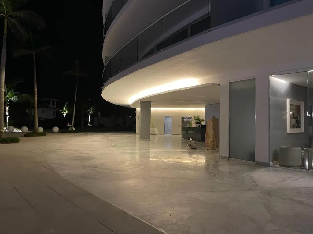 Property building in Maritima Front Beach Apartment