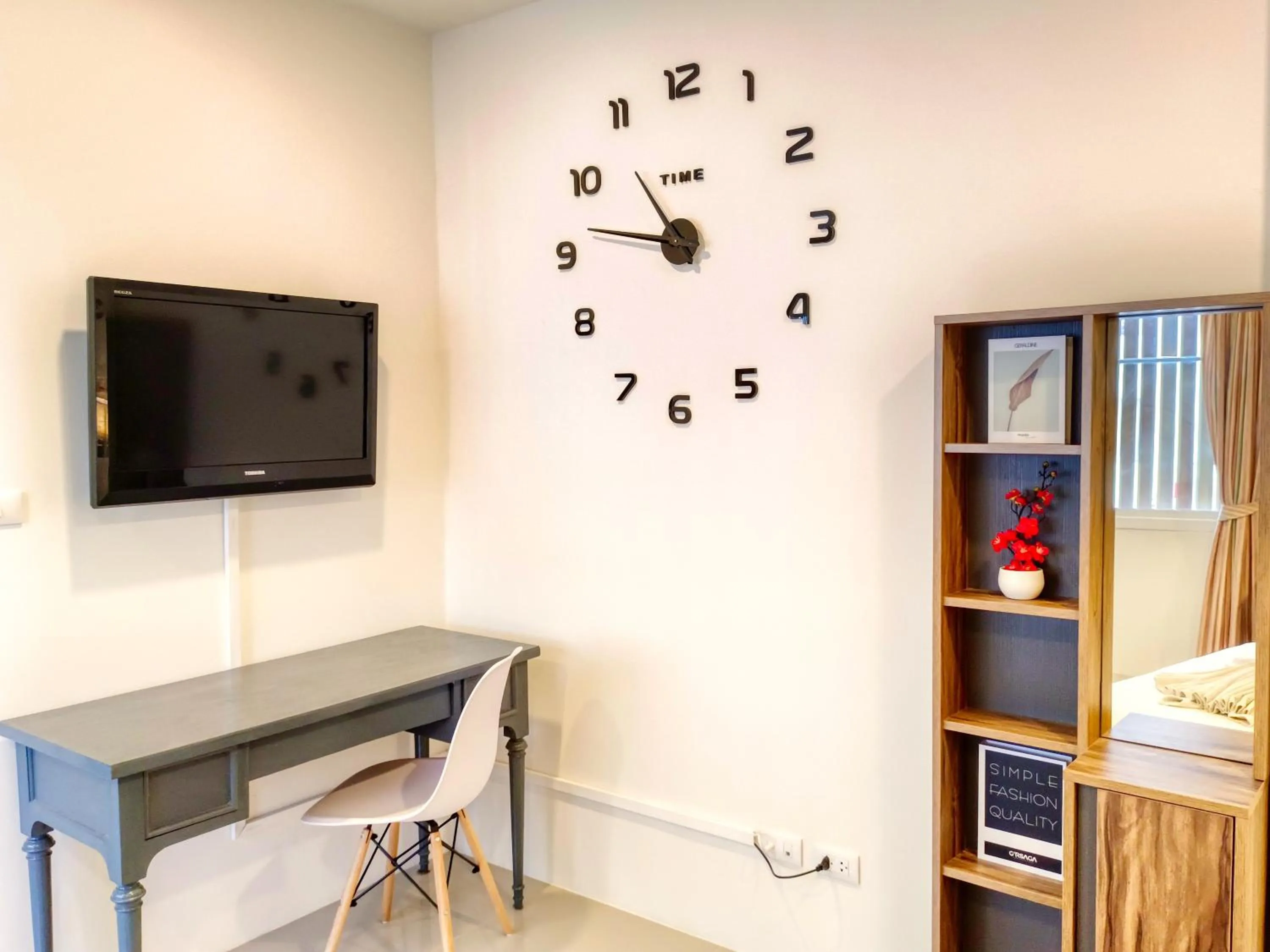 TV and multimedia in Sailor Hotel Pattaya