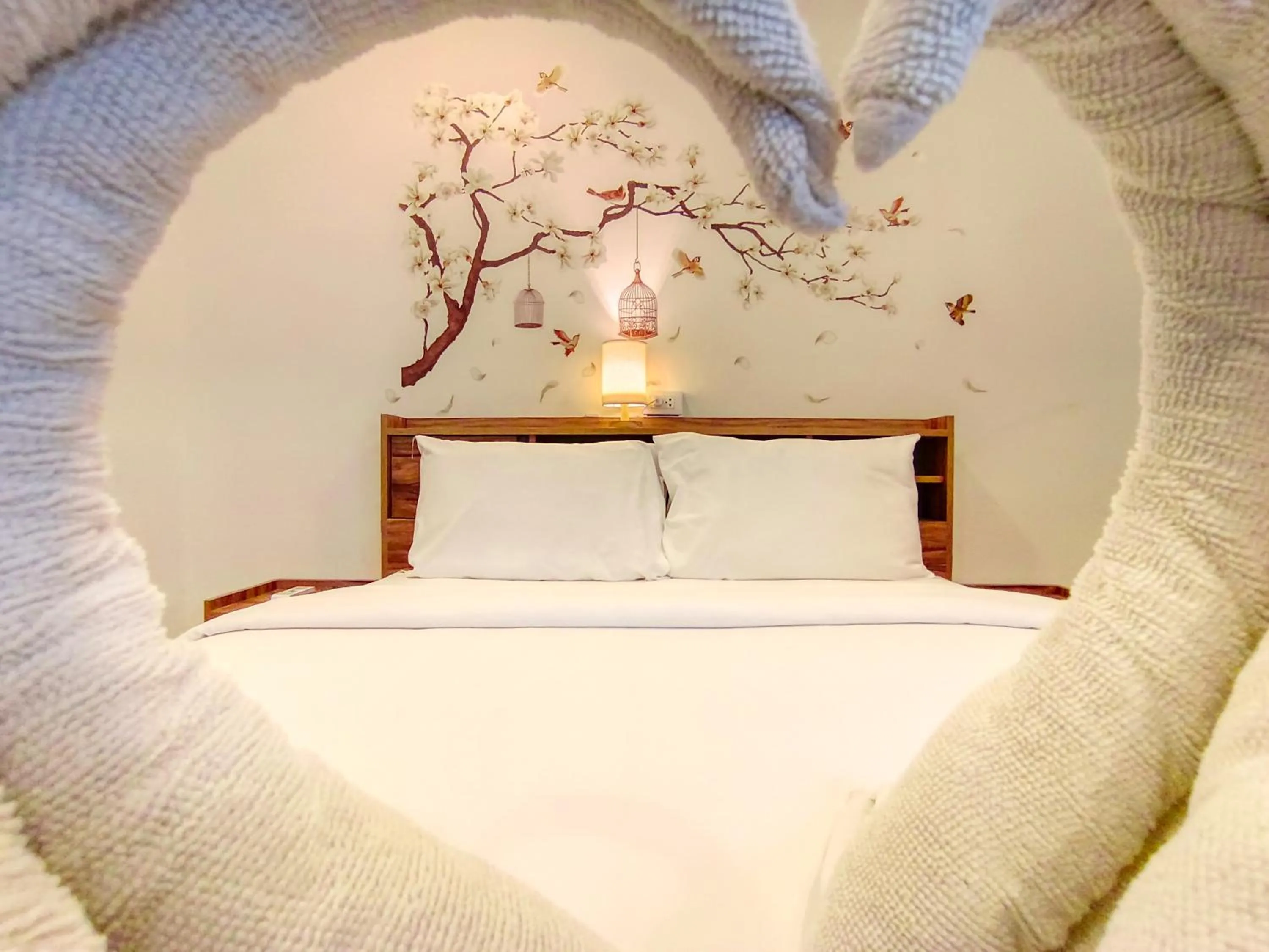 Bed in Sailor Hotel Pattaya