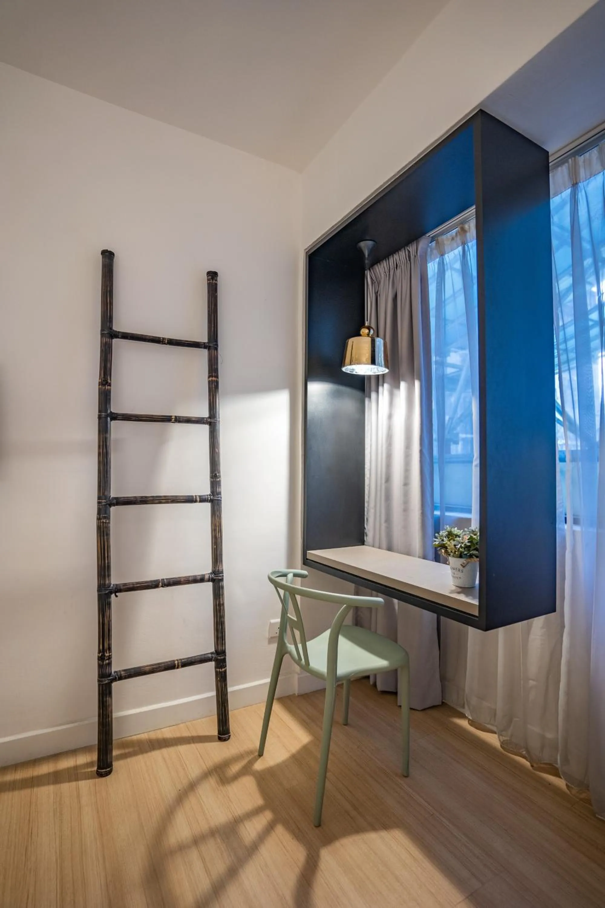 Floresta Hotel Chinatown