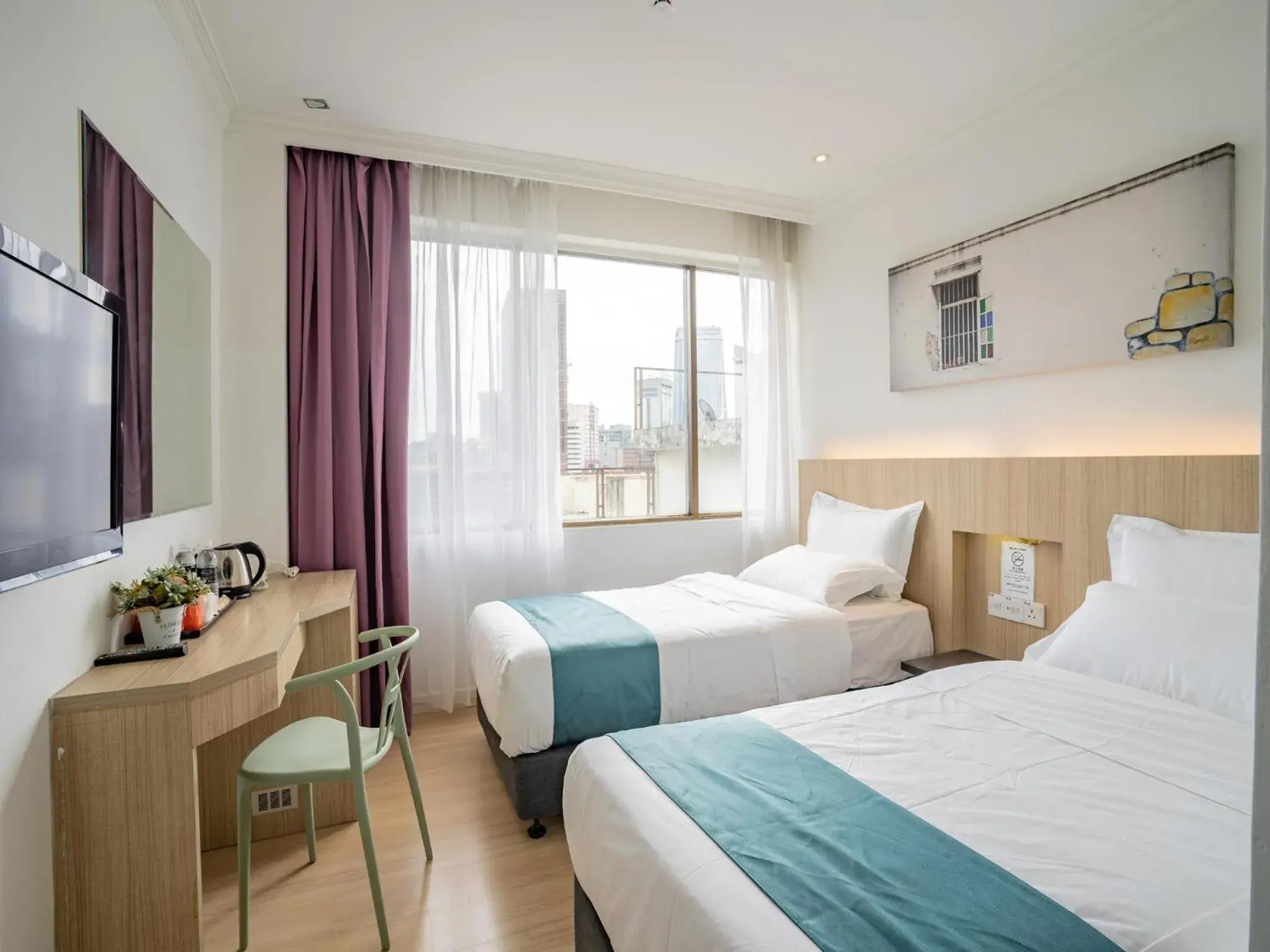 Deluxe Twin Room in Floresta Hotel Chinatown Deluxe Twin Room in Floresta Hotel Chinatown