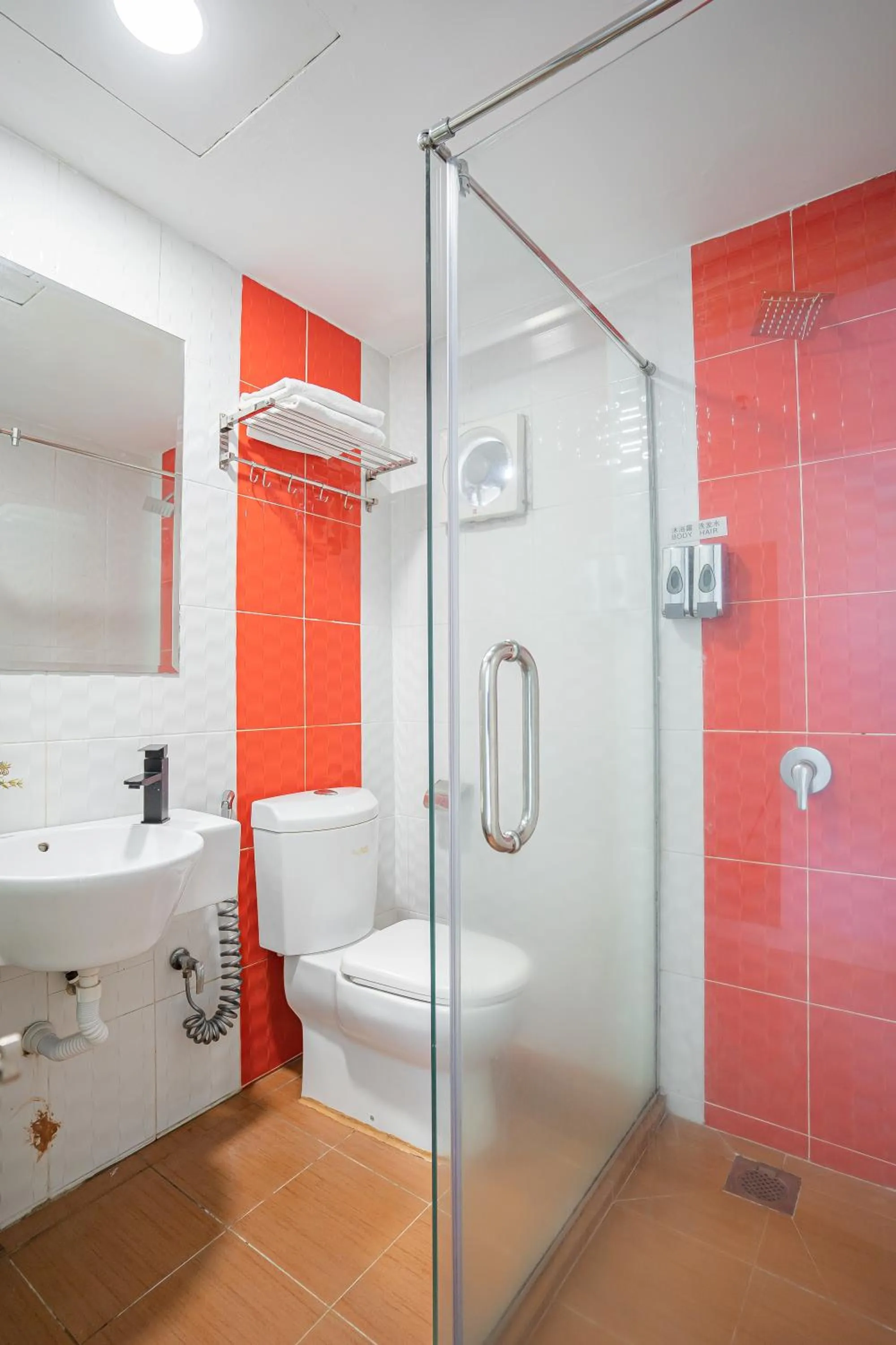 Bathroom in Floresta Hotel Chinatown