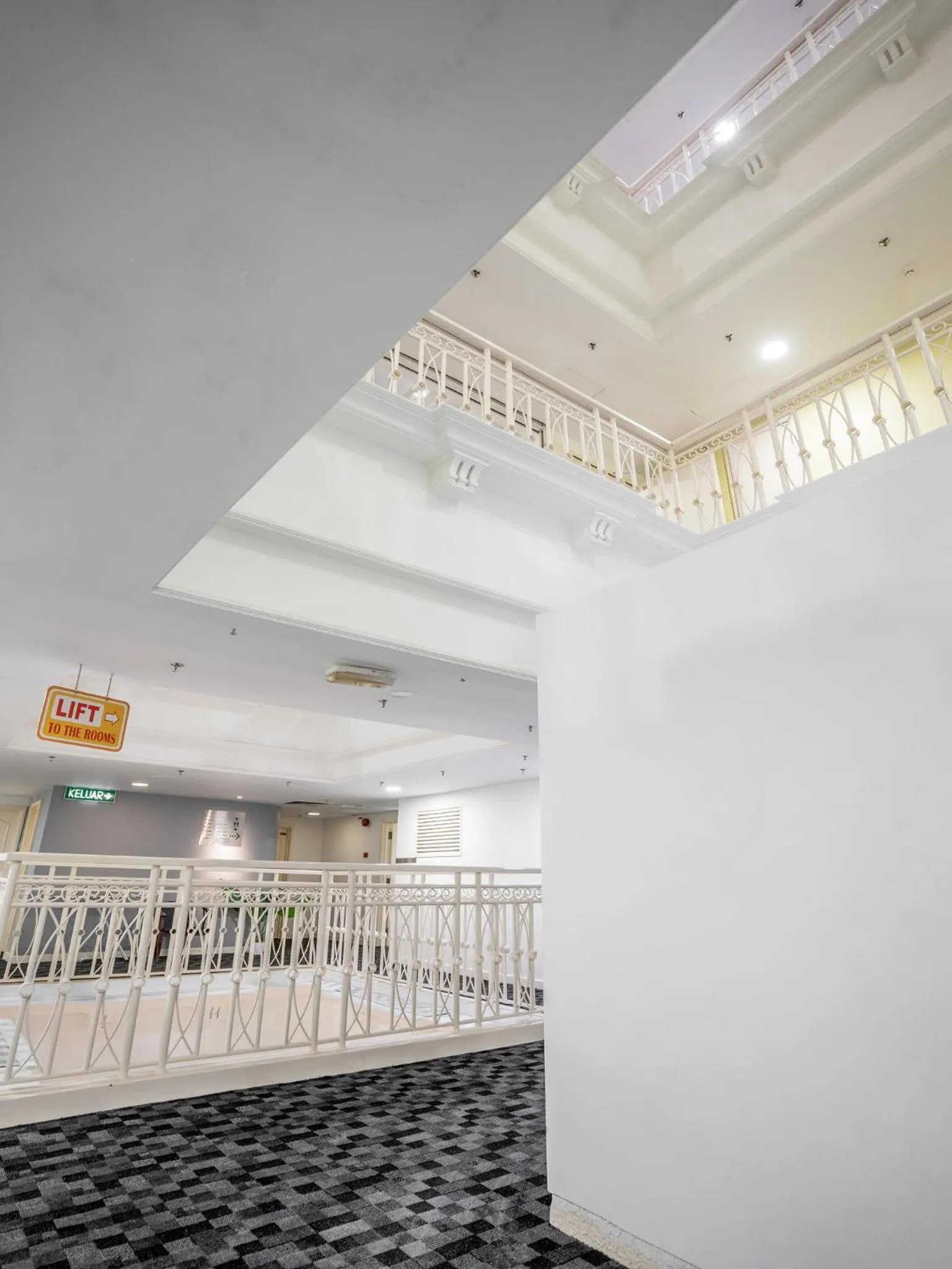 Floresta Hotel Chinatown