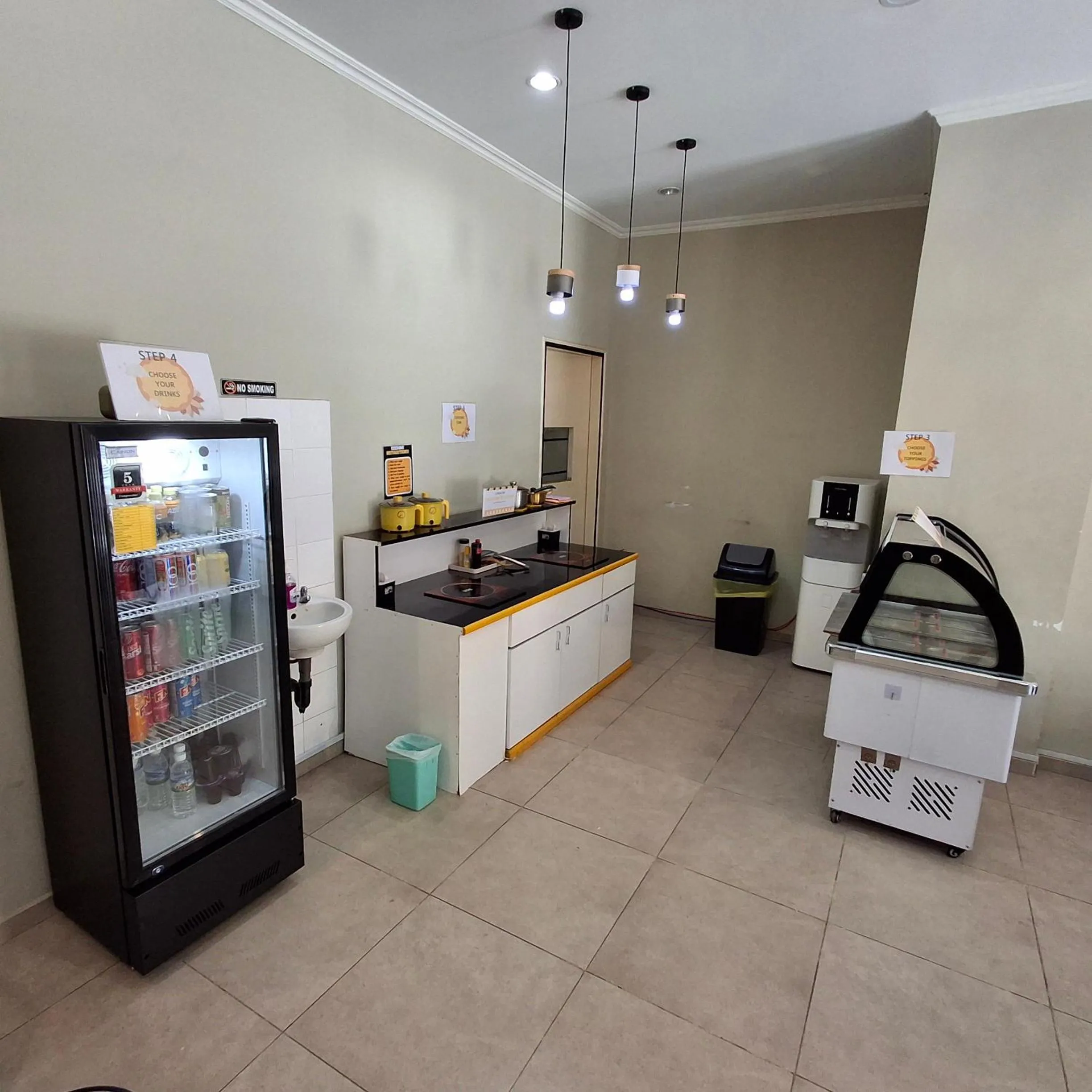 Food and drinks in Sandakan Inn