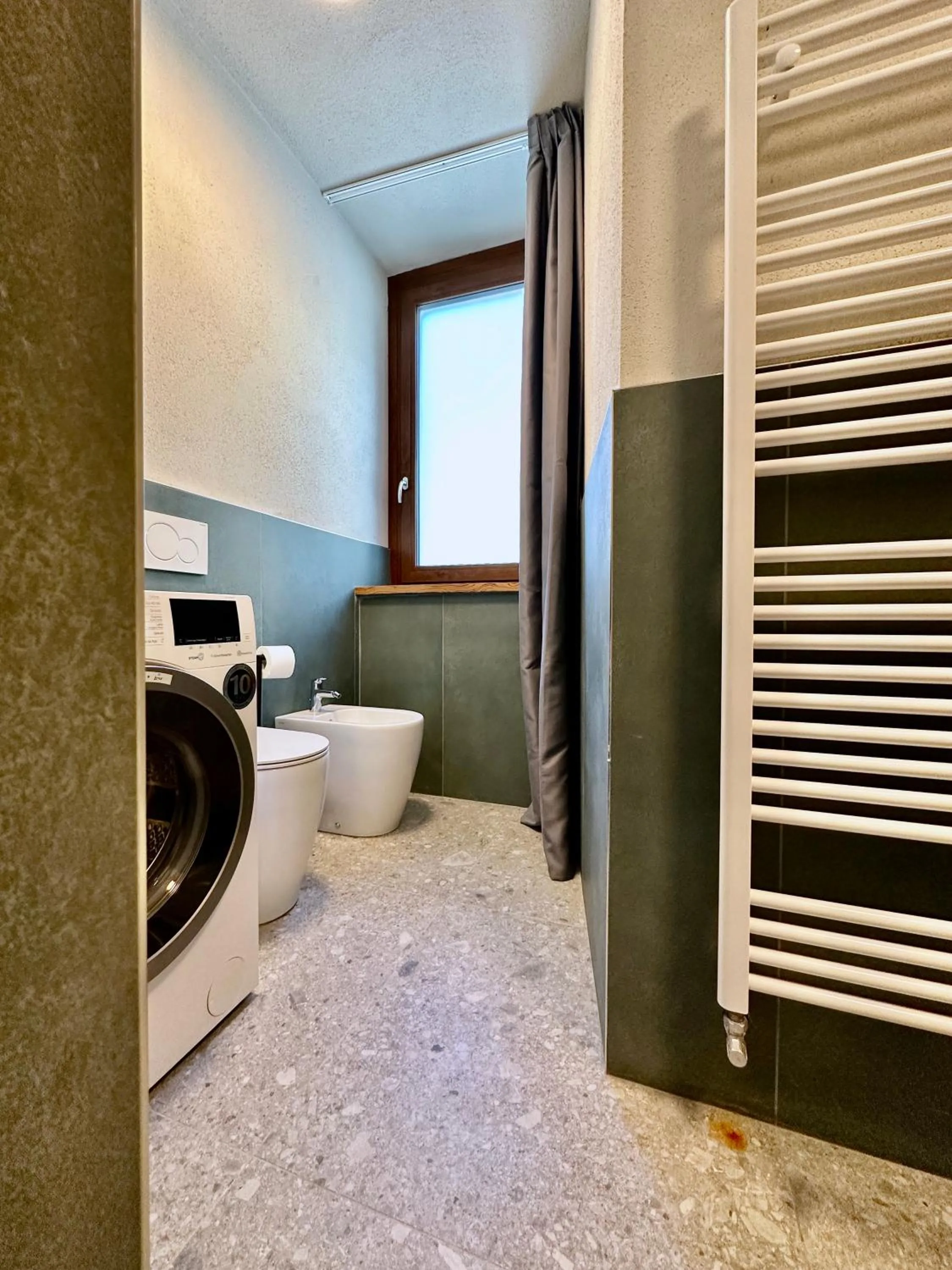 Bathroom in Case Verdi