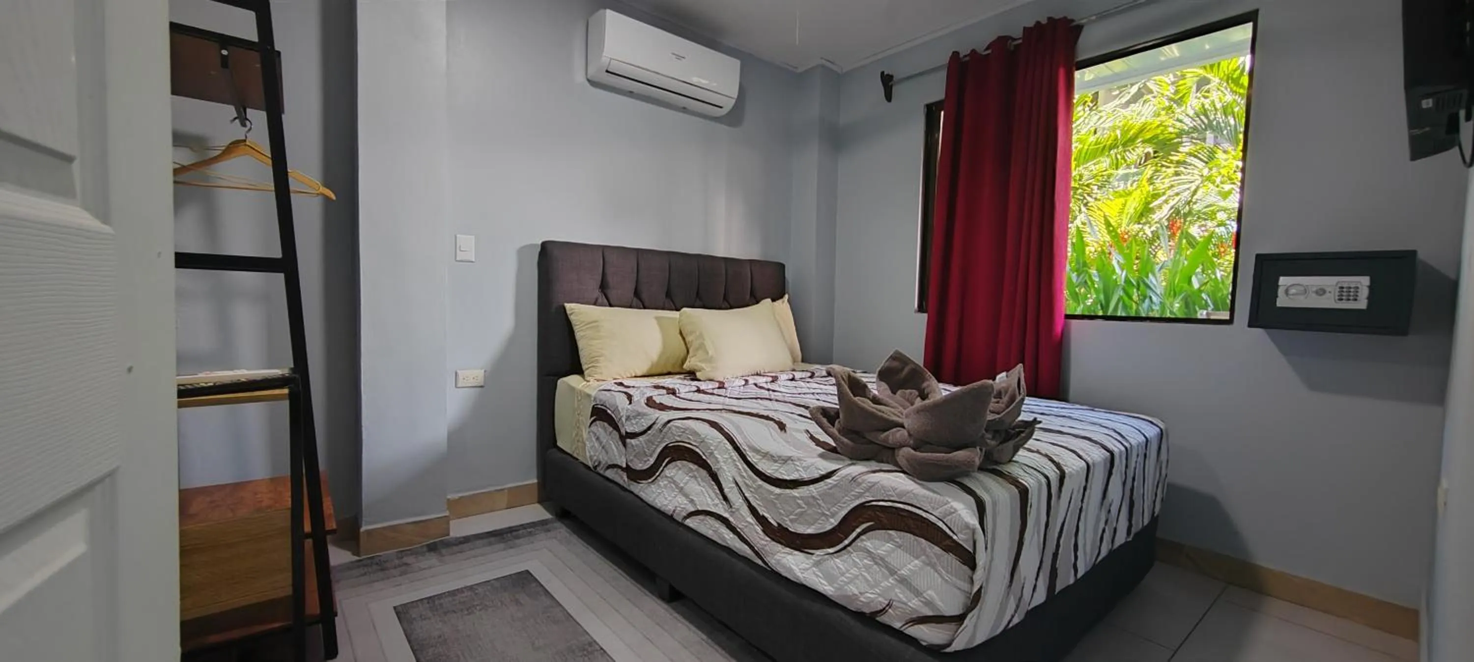 Bed in Ballena Rey Hotel