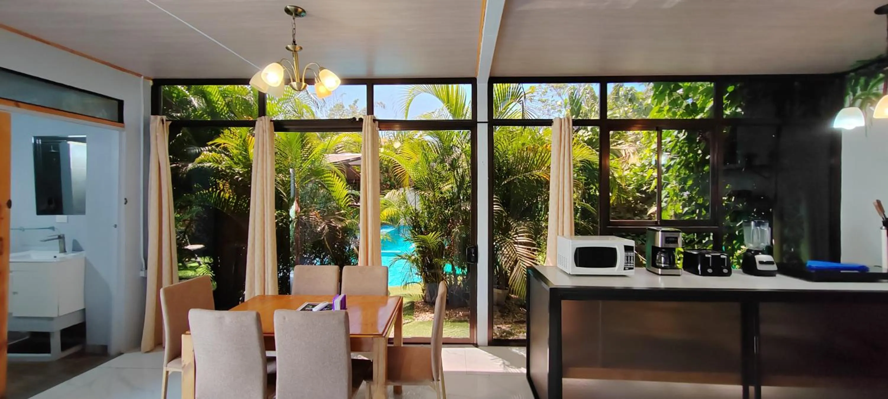 kitchen in Ballena Rey Hotel