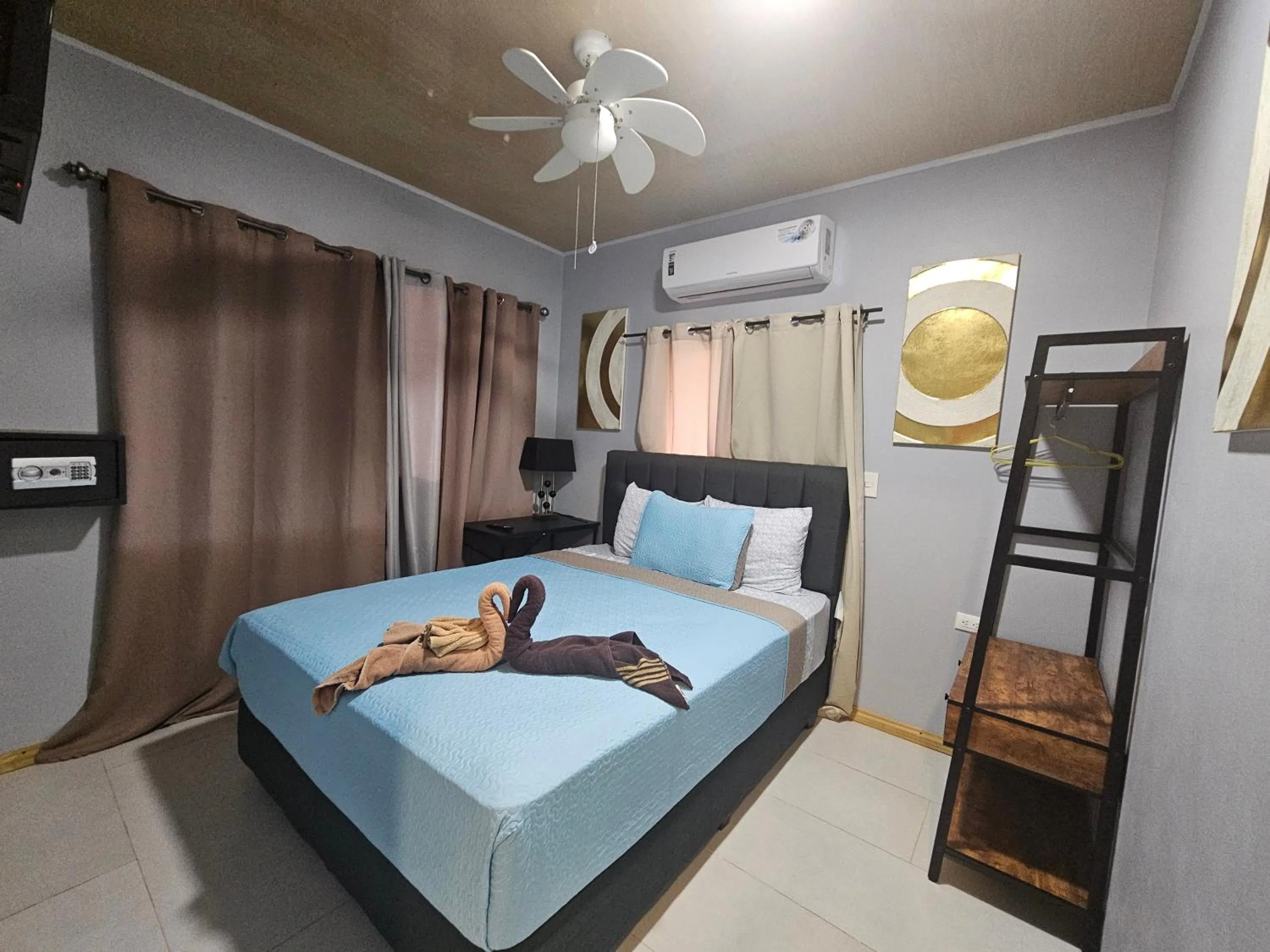 Bed in Ballena Rey Hotel