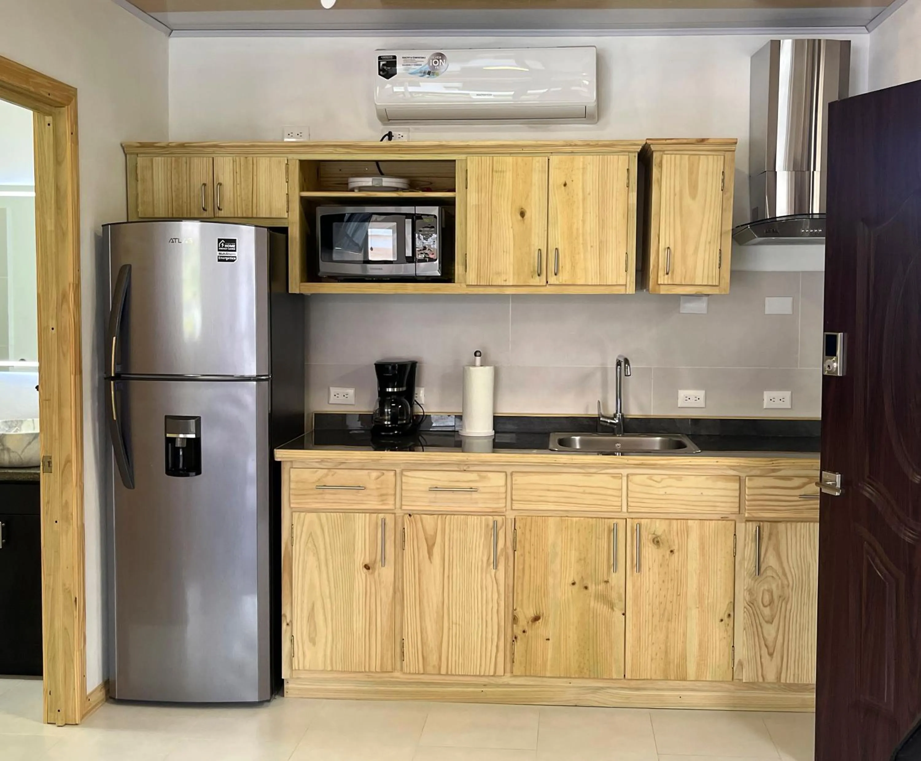 Coffee/tea facilities in Ballena Rey Hotel