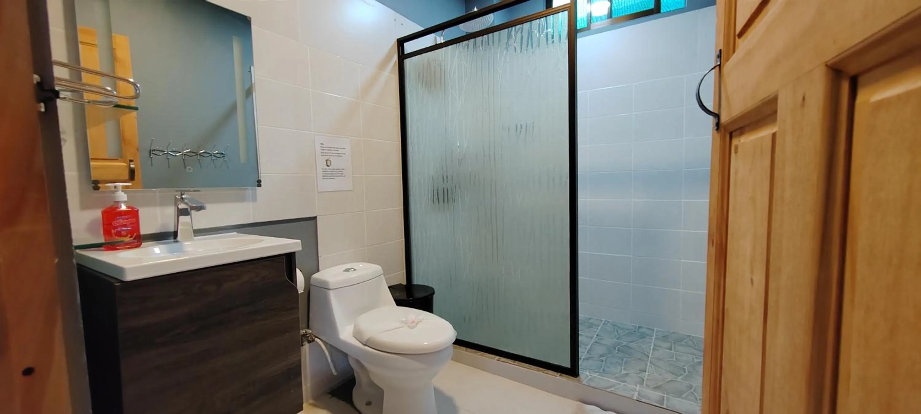 Bathroom in Ballena Rey Hotel