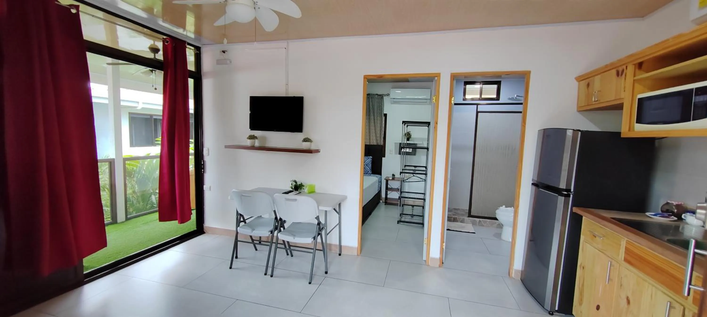 Communal lounge/ TV room in Ballena Rey Hotel