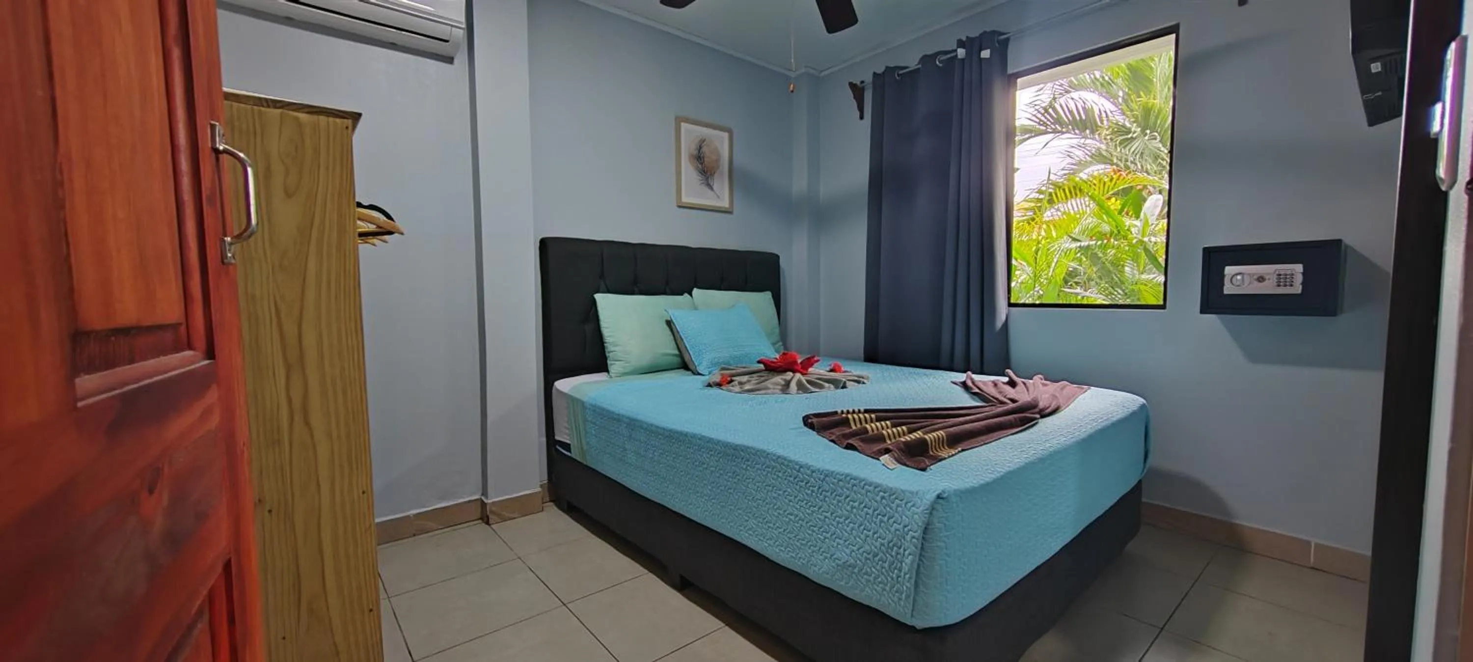 Bed in Ballena Rey Hotel