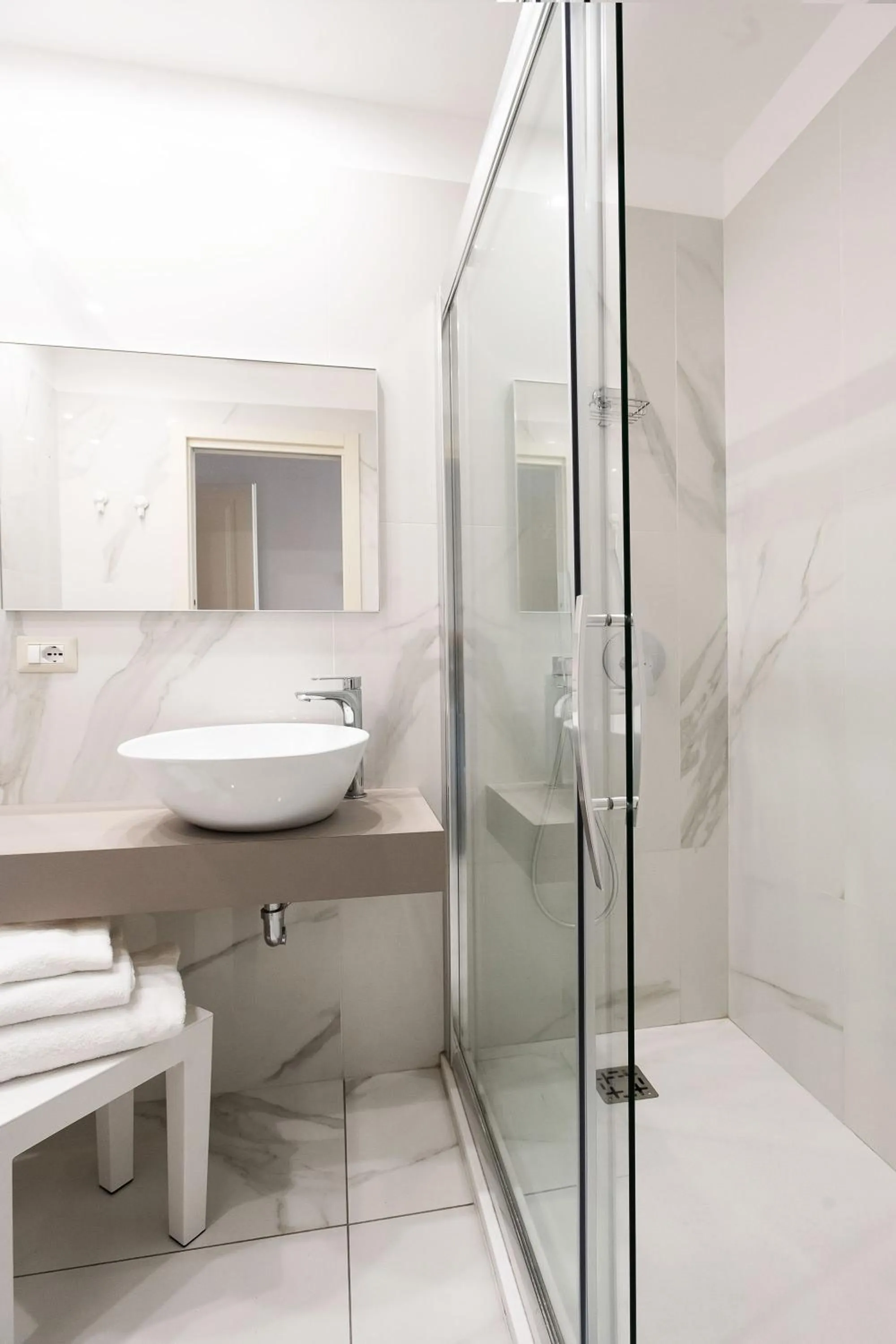 Bathroom in Imperatrice Suites