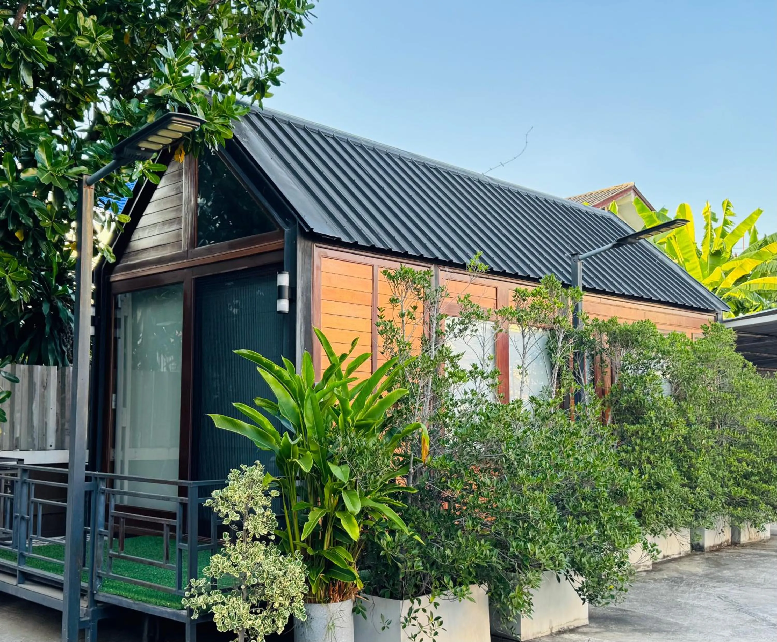 JJ Palace เจเจ พาเลซ