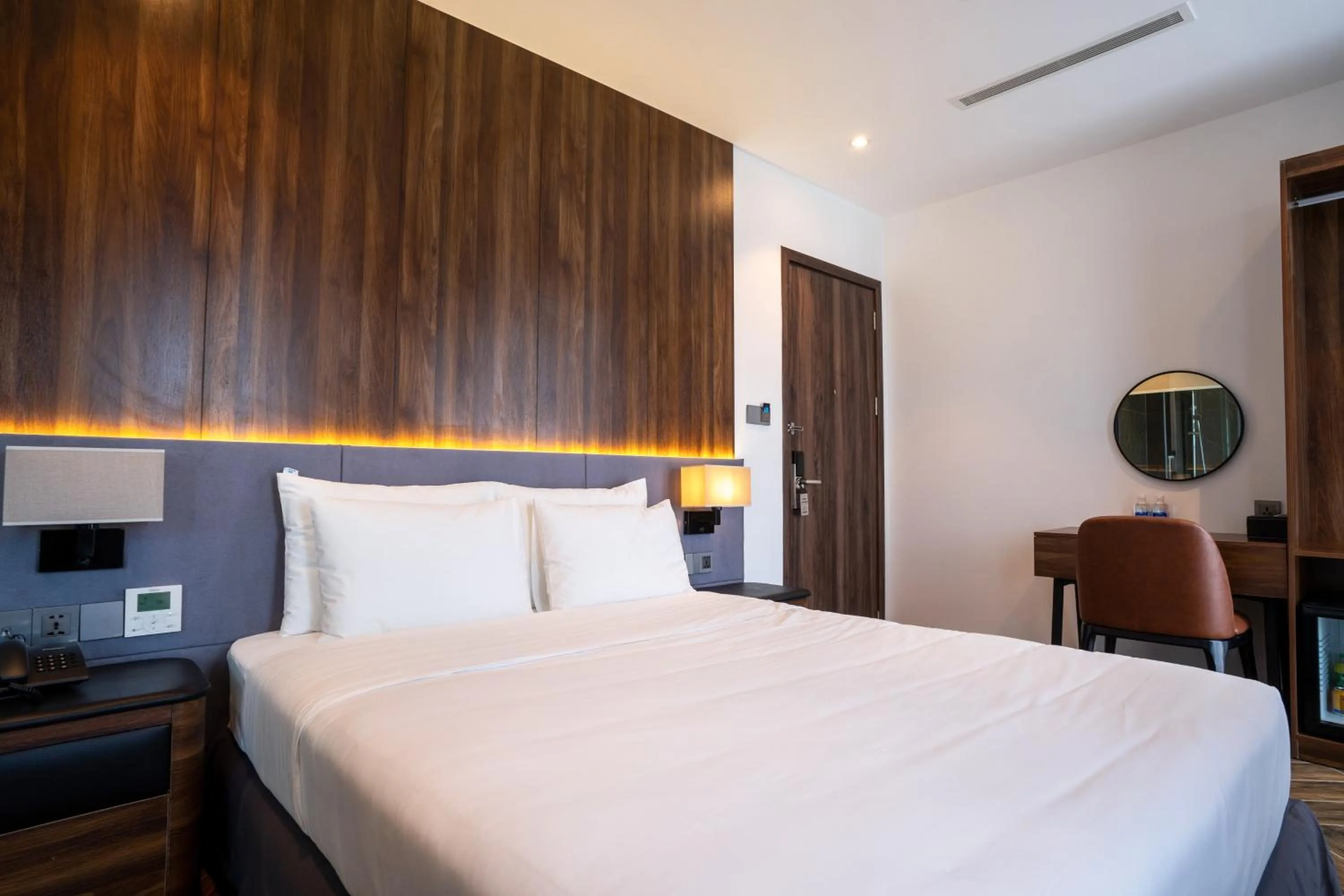 Bedroom, Bed in Calidum Phu Quoc Hotel