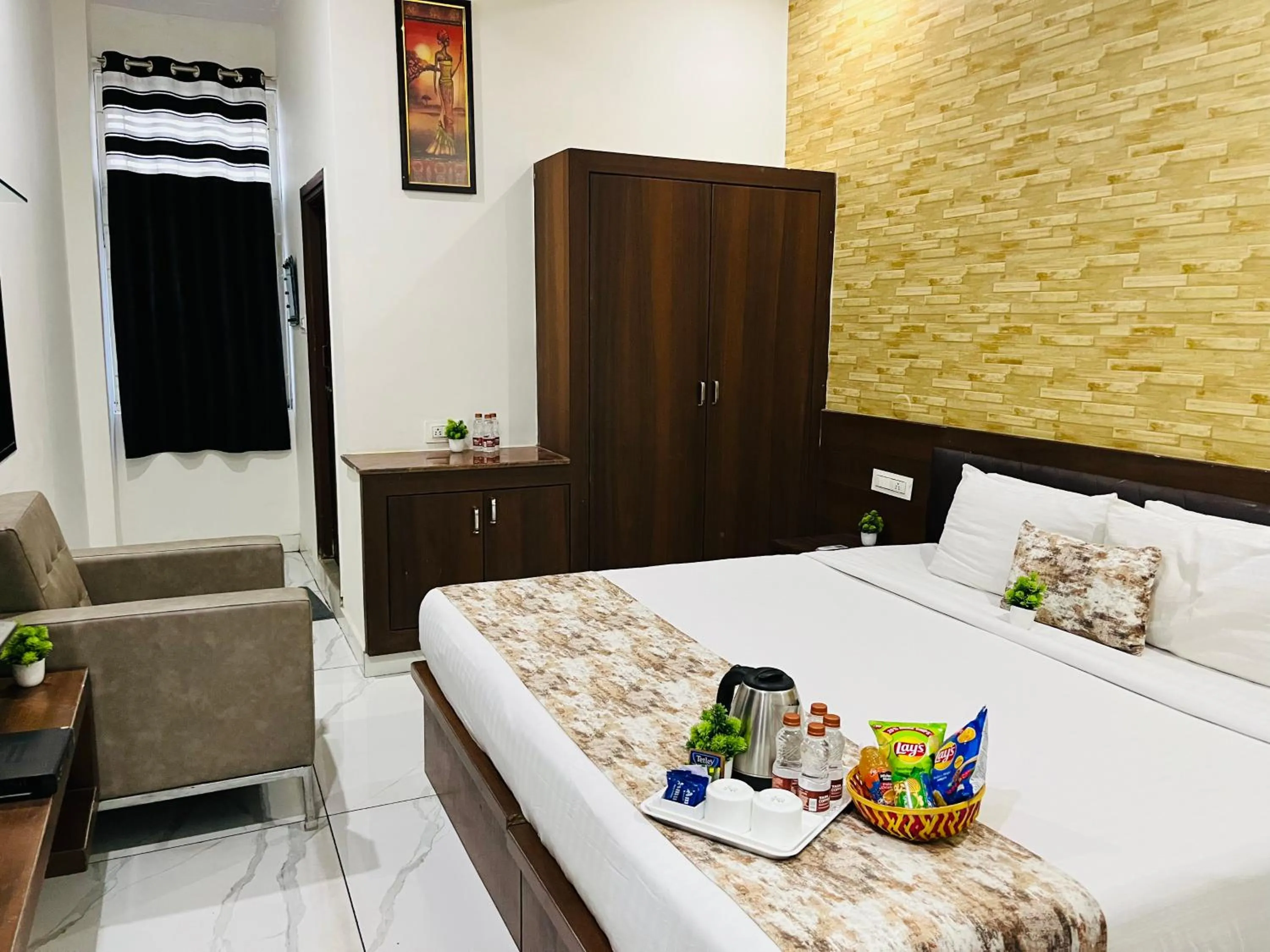 Bed in Hotel Plaza Hyderabad Airport Zone