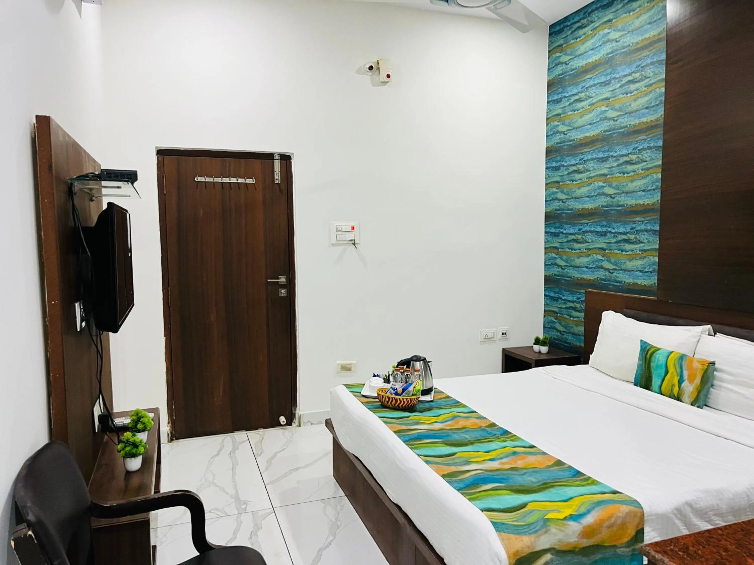 Bed in Hotel Plaza Hyderabad Airport Zone