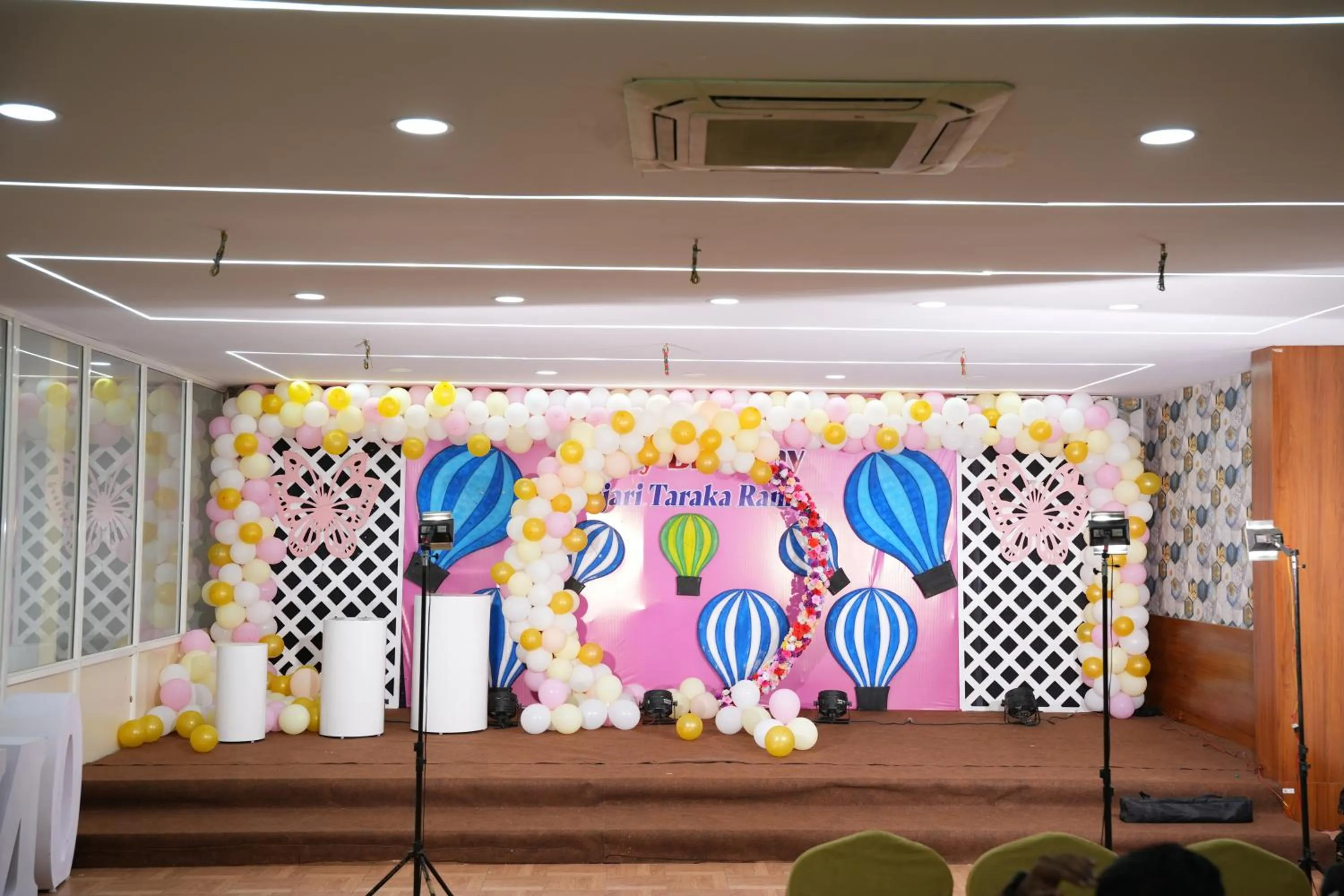 Banquet/Function facilities in Hotel Plaza Hyderabad Airport Zone